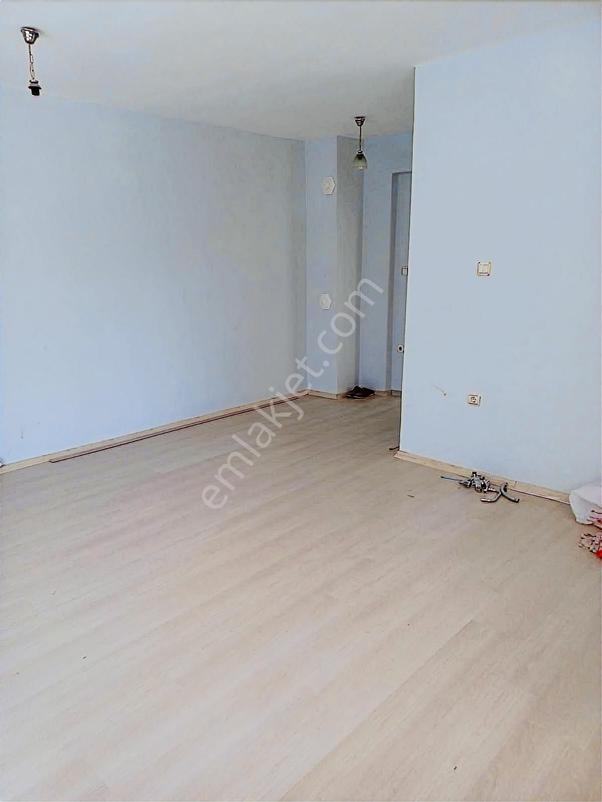 Çorluç.çemede 3+1 Ara Katta Satılık Masrafsız Daire - Görsel 3