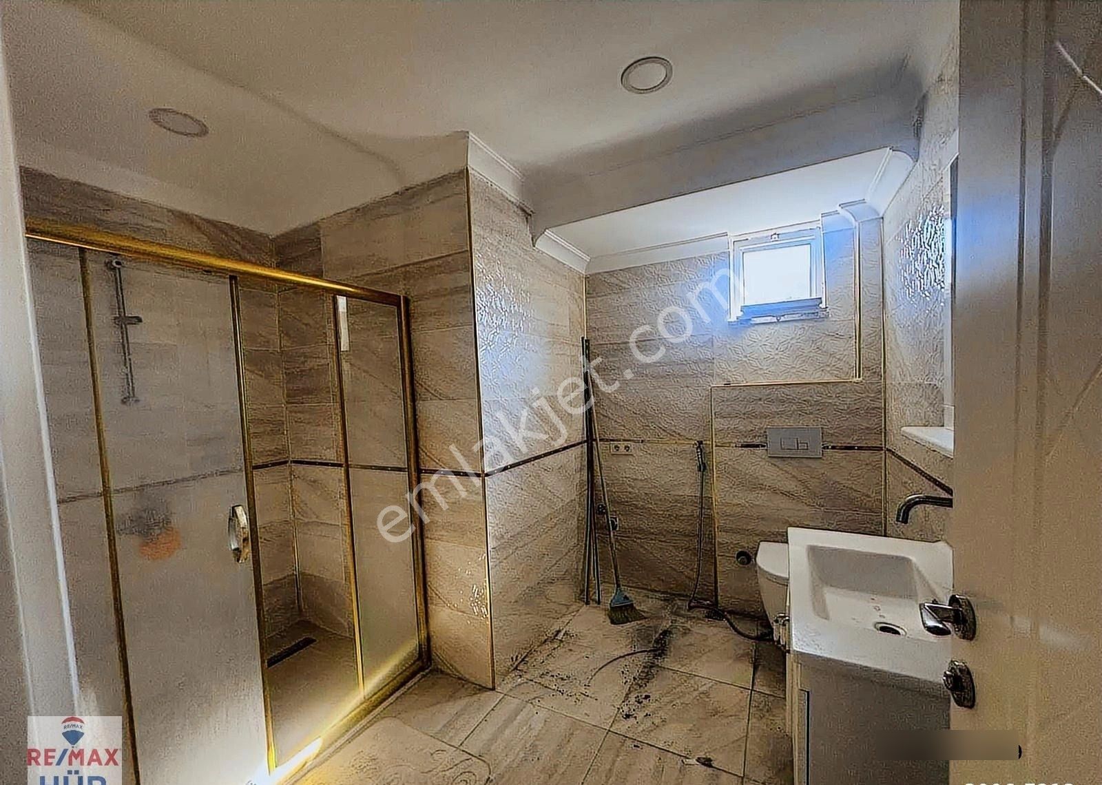 Fırsat Bu İlanımda ! Sapanca 'da 4+1 Satılık Villa - Görsel 22