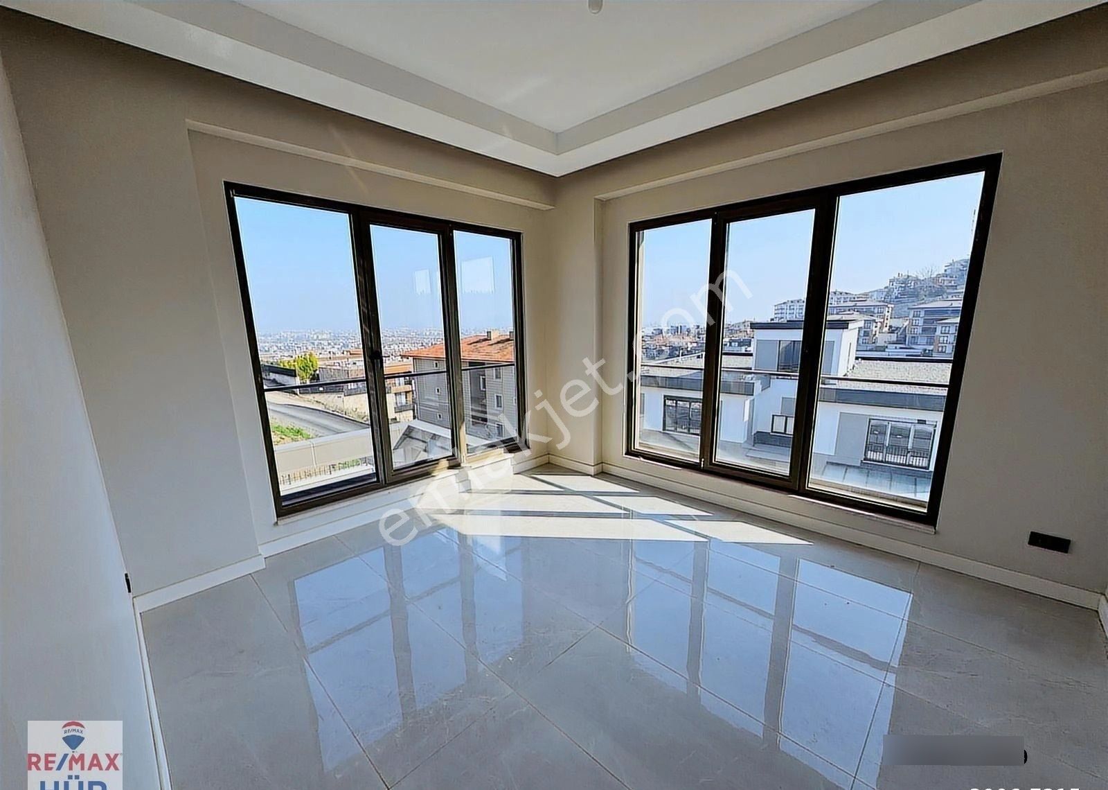 Serdivan Adatıp Arkasında Tripleks Lüks 5+1 Satılık Villa - Görsel 23