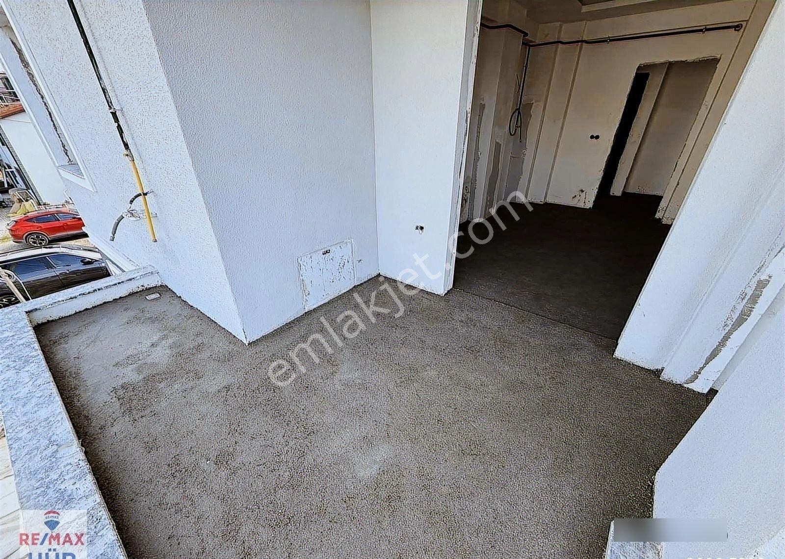 Ömer İnan Remax Hür Neviye Mah. 3+1 Satılık Daire - Görsel 2