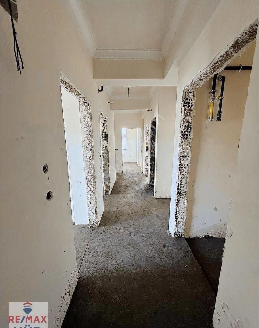 Ömer İnan Remax Hür Neviye Mah. 3+1 Satılık Daire - Görsel 12