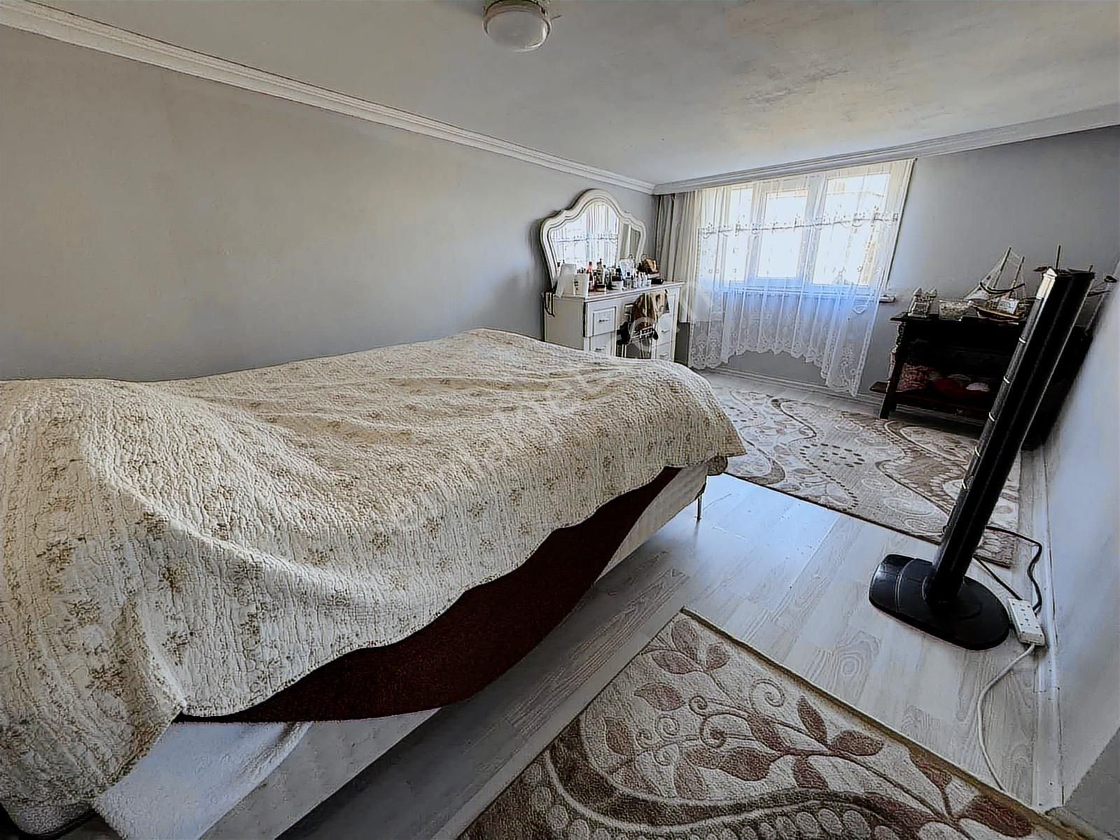 Sefaköyde 2 Ayrı Girişli Satılık 4+2 Dubleks Daire - Görsel 22