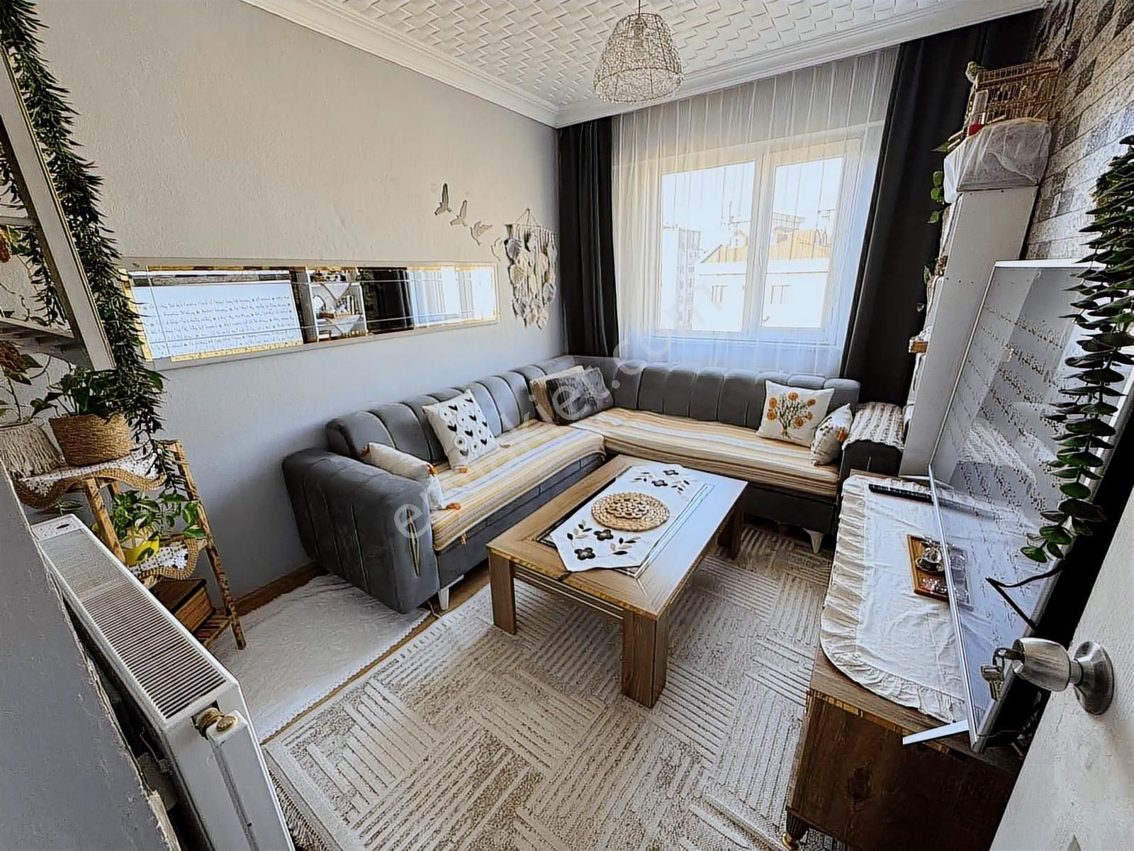 Sefaköyde 2 Ayrı Girişli Satılık 4+2 Dubleks Daire - Görsel 14