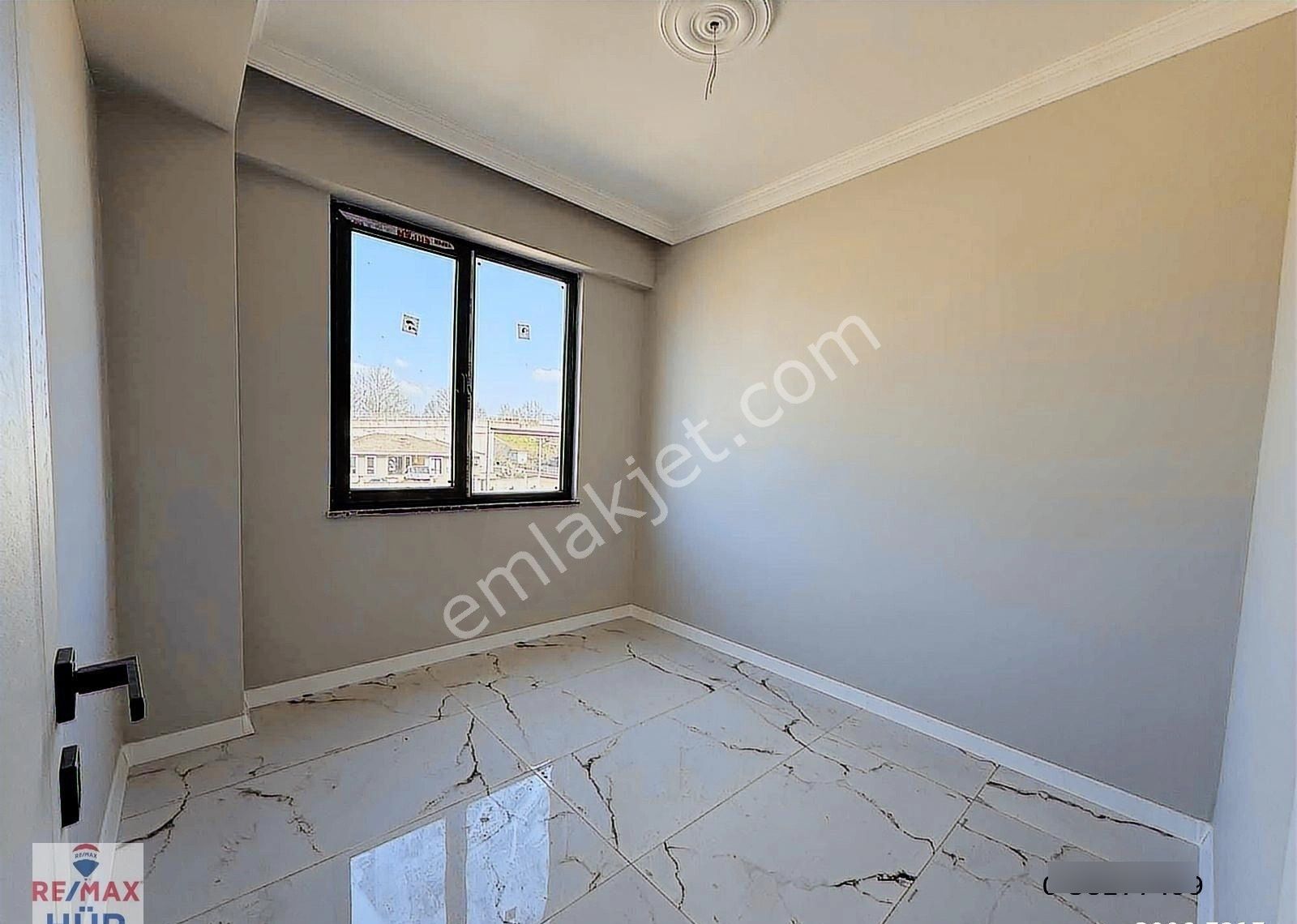 Ömer İnan Remax Hür Fatih Mah. 3+1 Sıfır Ferah Daire - Görsel 21