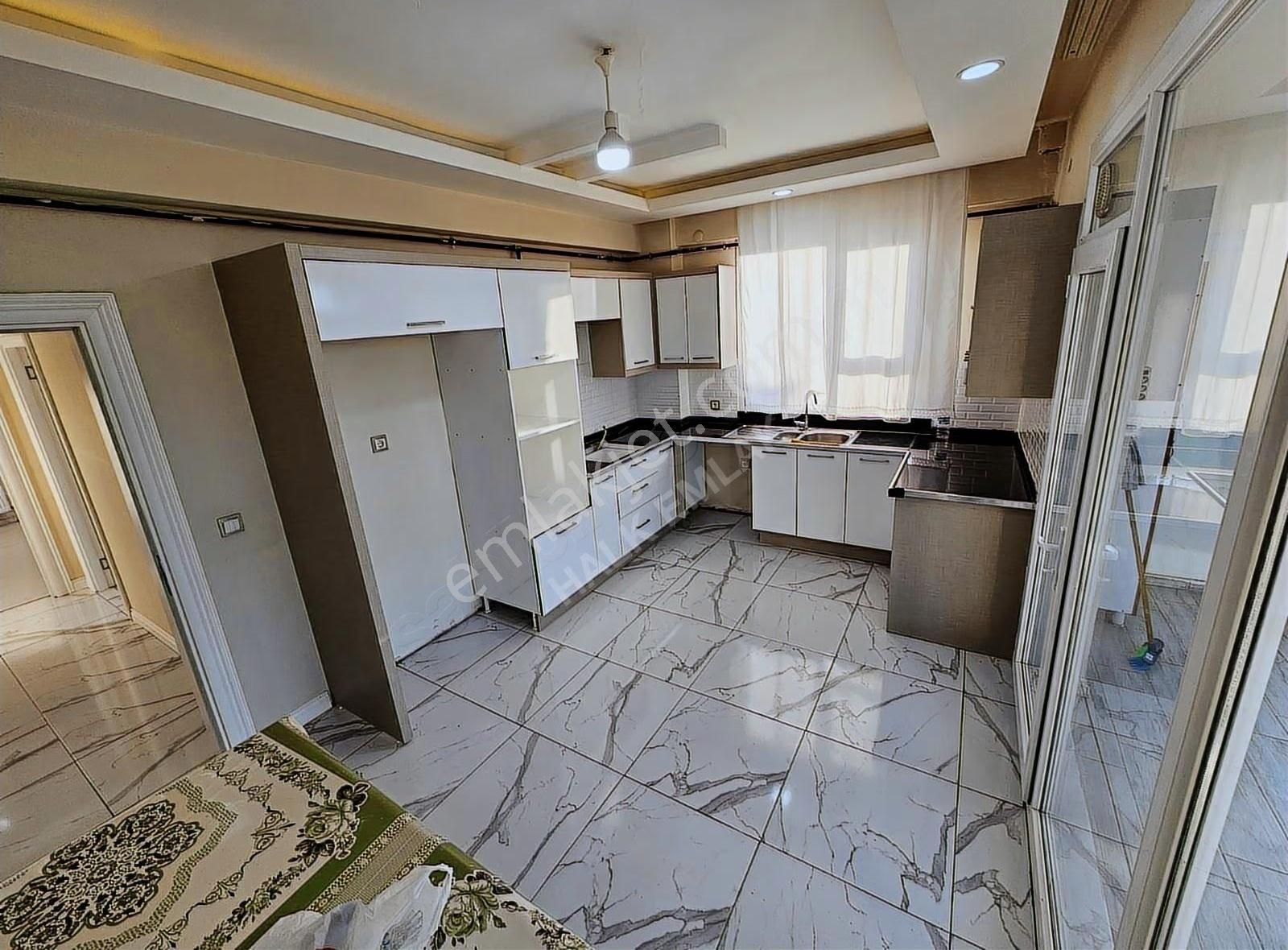 Araştırma Hastanesi Arkası Satılık Son Kat Daire