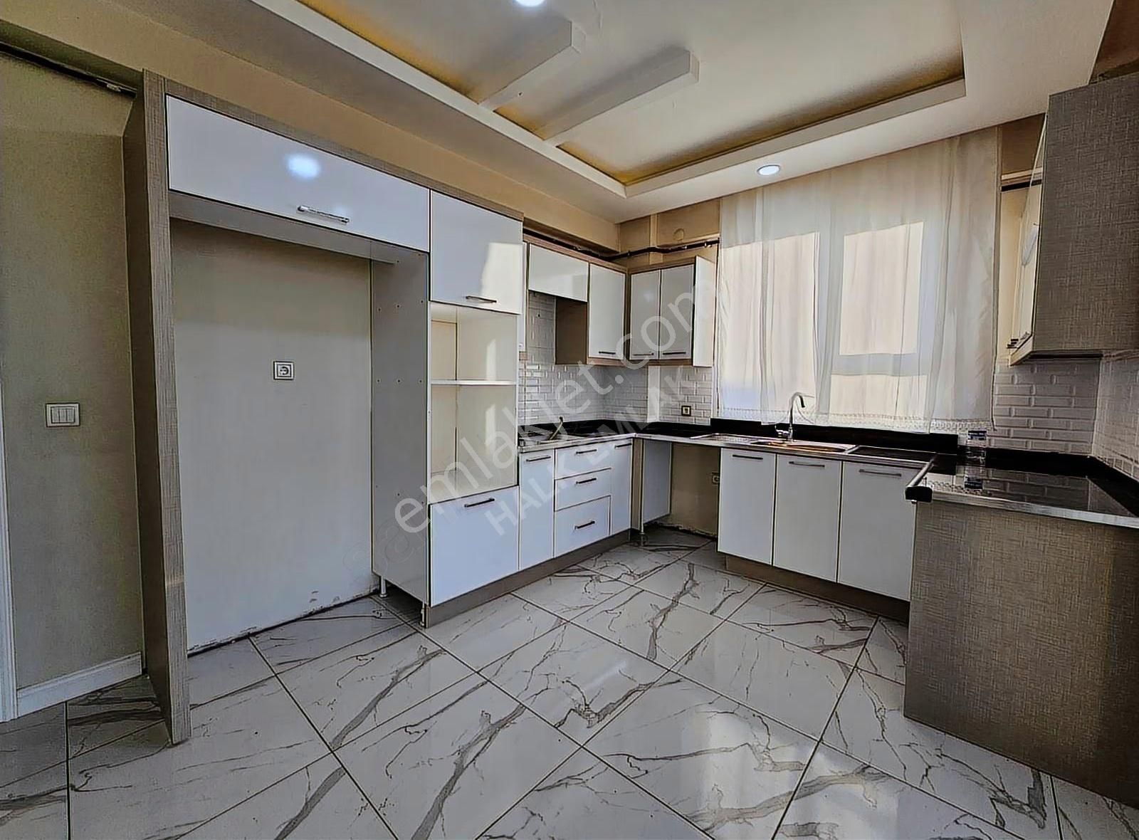 Araştırma Hastanesi Arkası Satılık Son Kat Daire - Görsel 7