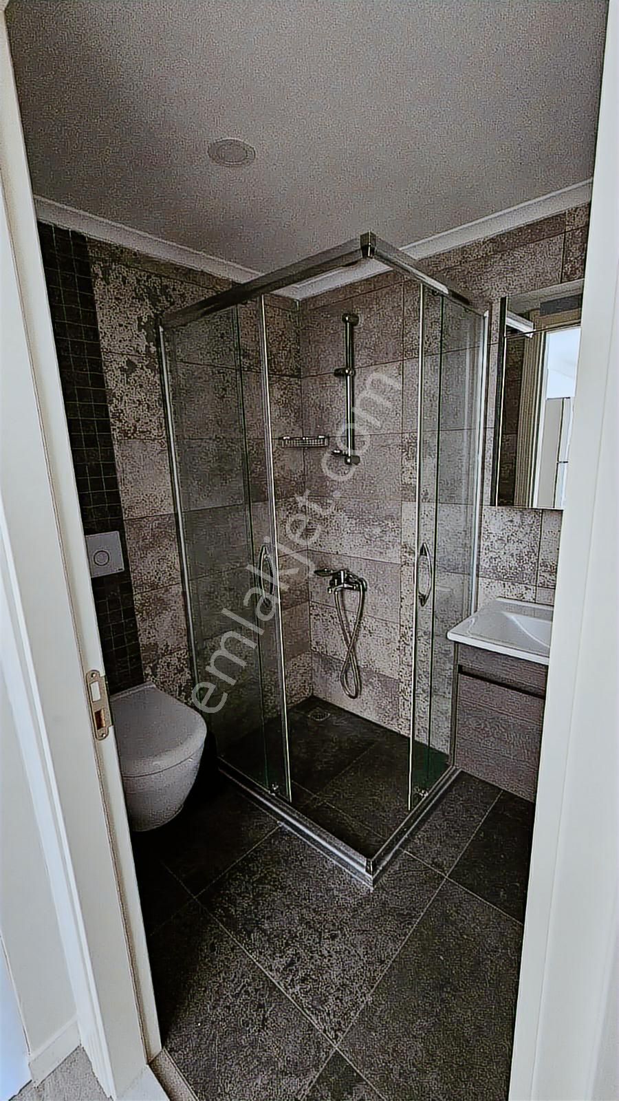 Arel'den Emek Yeni Bina Mobilyalı 1 Kat.poz.balkonlu Y.giriş 1+1 - Görsel 24