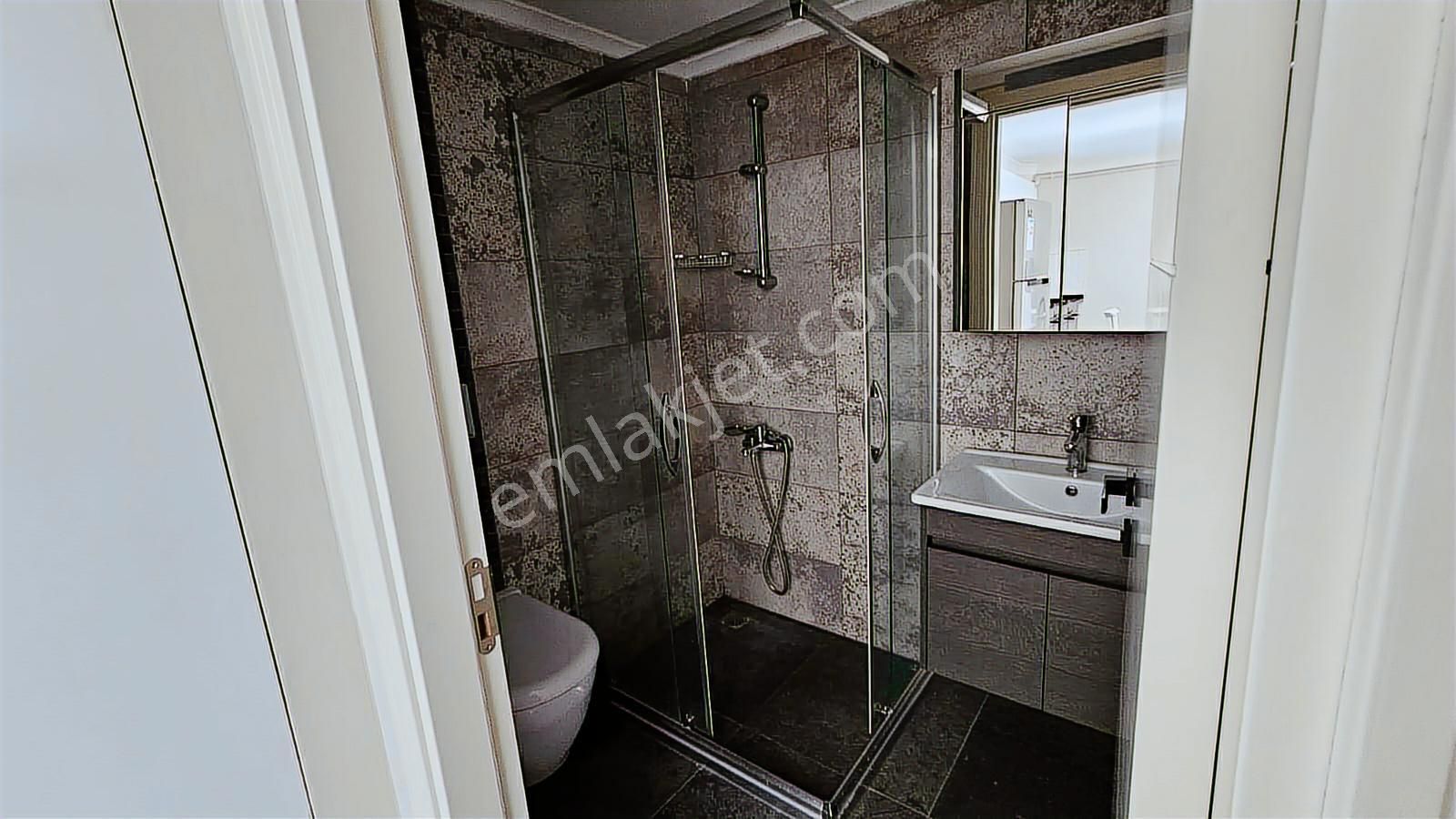 Arel'den Emek Yeni Bina Mobilyalı 1 Kat.poz.balkonlu Y.giriş 1+1 - Görsel 28