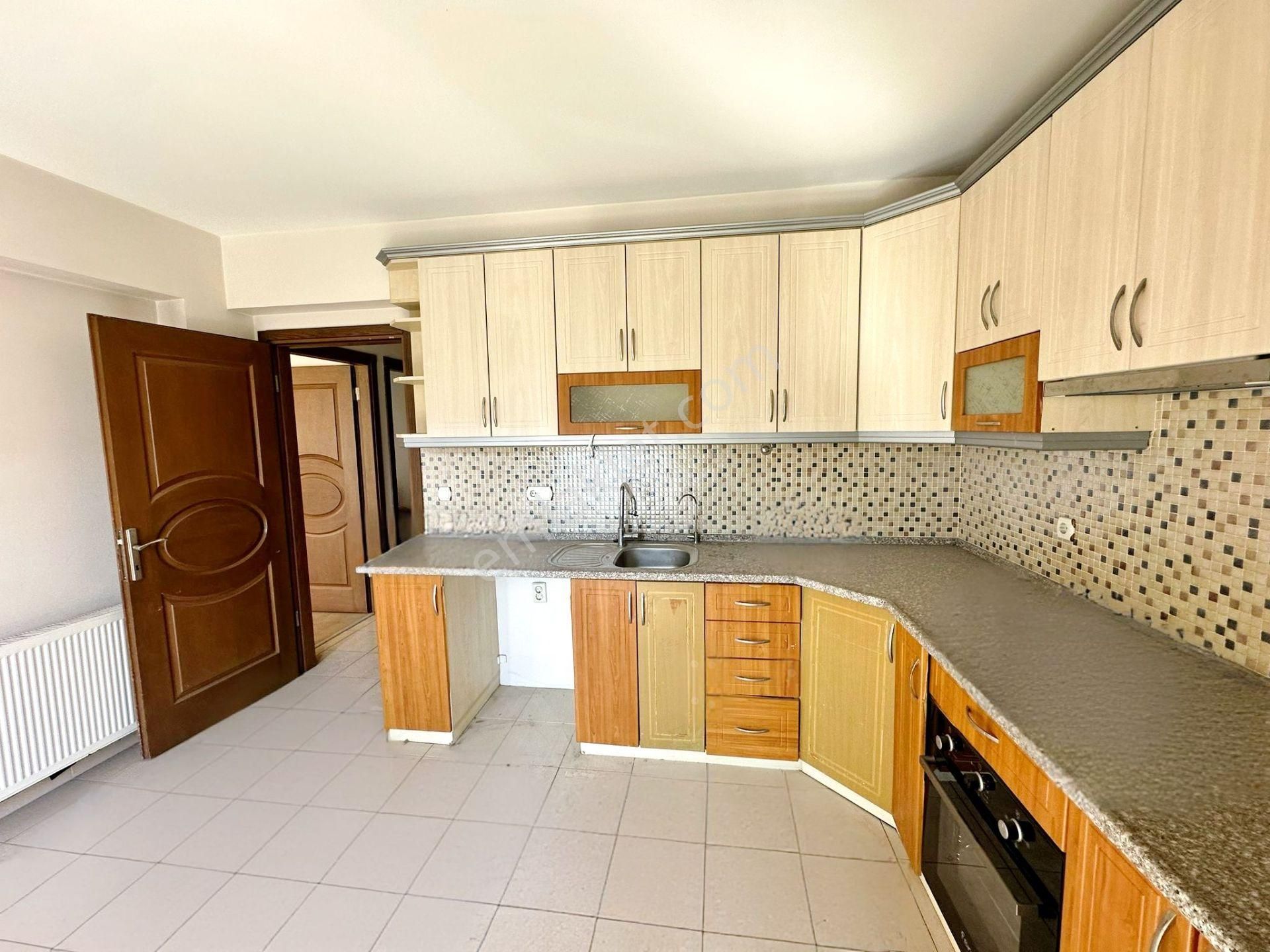 Startkey Vizyon'dan Hürriyet Mh.'de Ebeveyn Banyolu Satılık 4+1 - Görsel 5