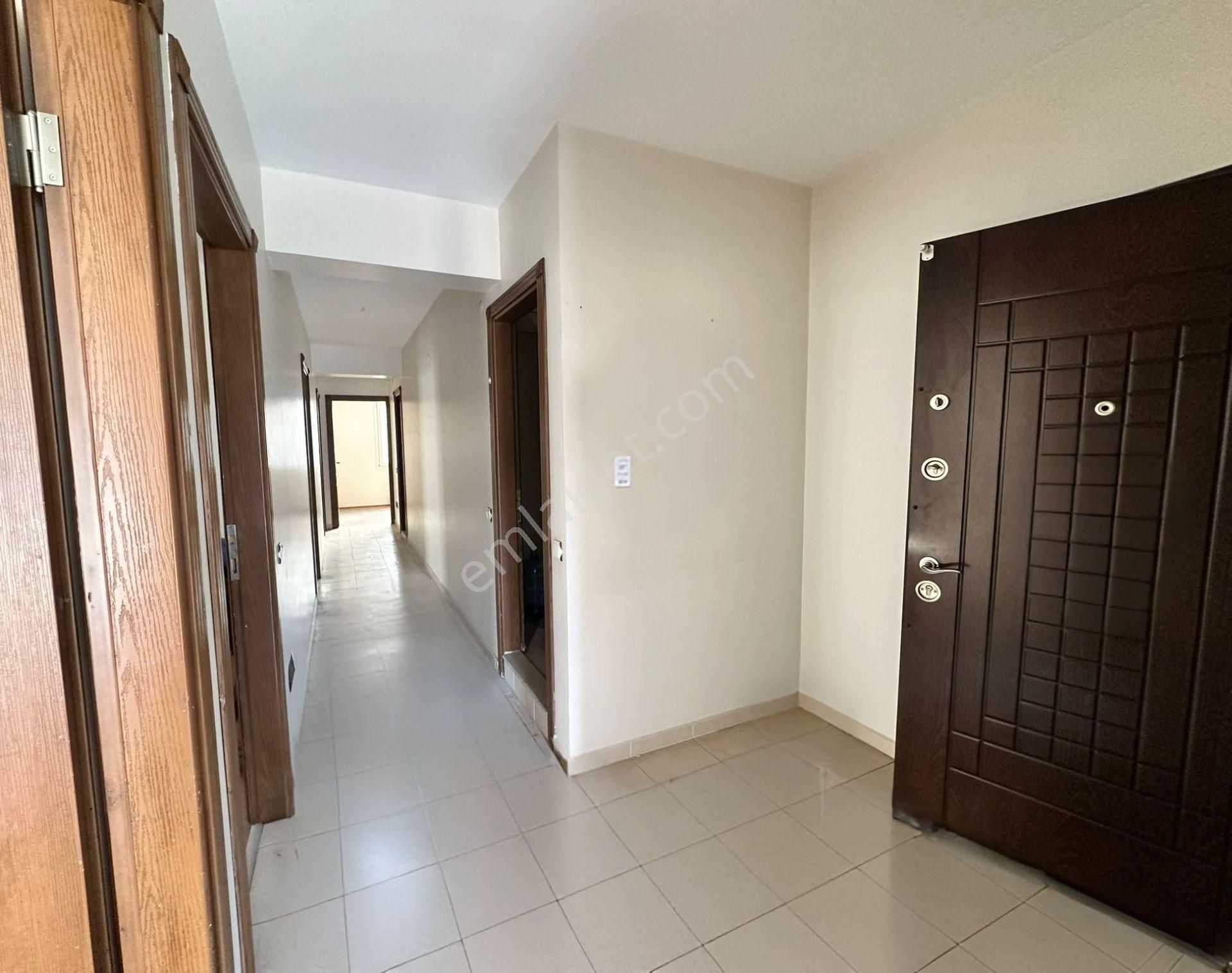 Startkey Vizyon'dan Hürriyet Mh.'de Ebeveyn Banyolu Satılık 4+1 - Görsel 3