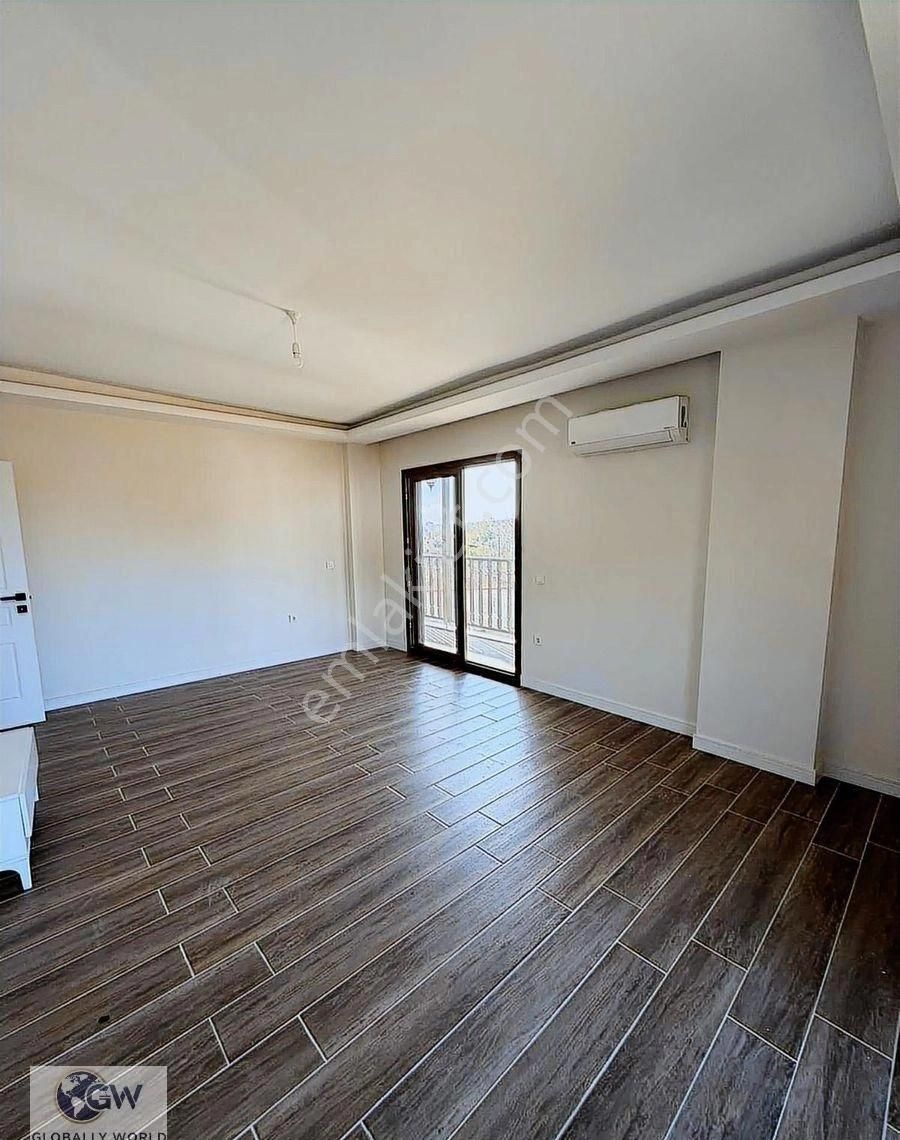 Ula Merkez Çarşıda Kiralık 2+1 Daire - Görsel 12