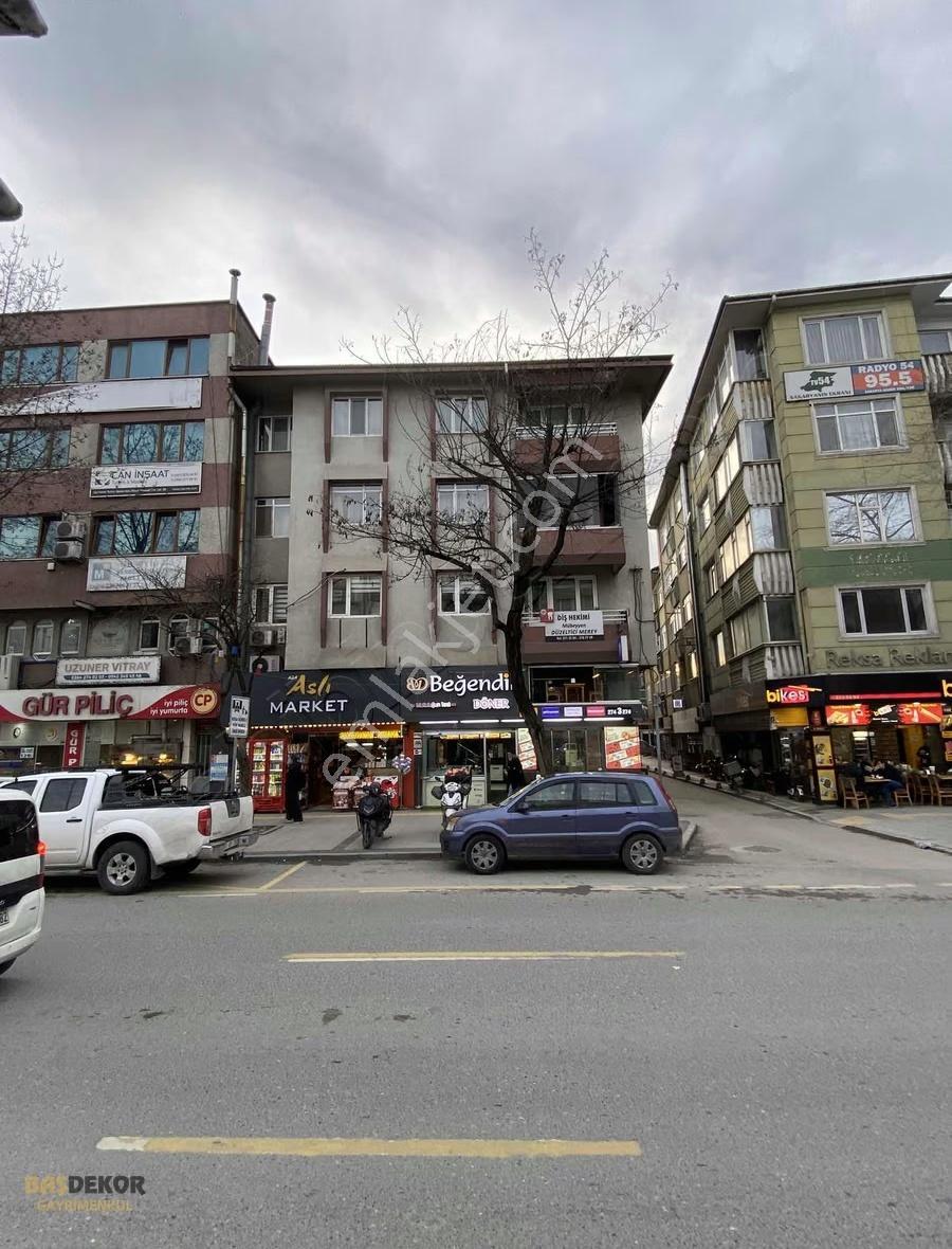Yeni Camide Ana Cadde Üstünde 3+1 Büro - Görsel 19