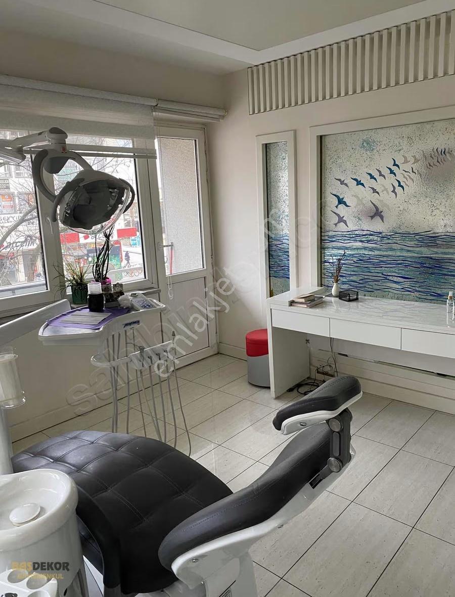 Yeni Camide Ana Cadde Üstünde 3+1 Büro - Görsel 13