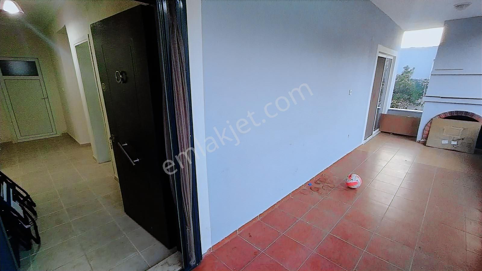 İlkon'dan Karadegik'te Huzurlu Konumda Kiralık 3+1 Giriş Kat - Görsel 5