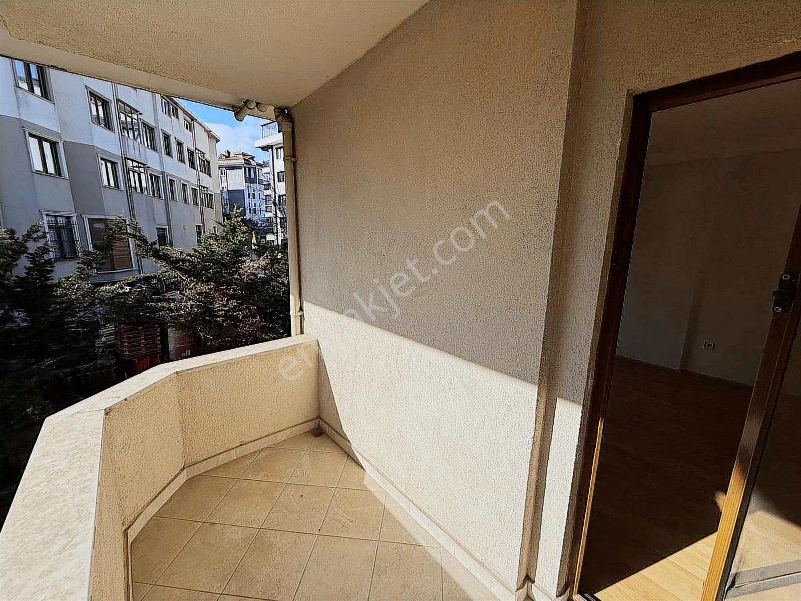 Çengelköy Bahçelievler Mah Cadde Üzerinde Kiralık 3+2 Dubleks - Görsel 25