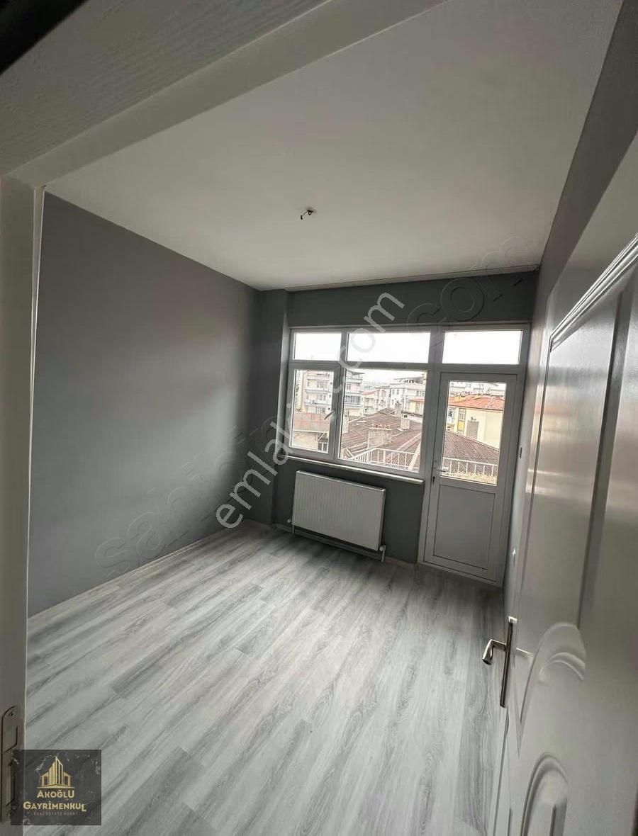 Belediyeevleri'nde İçi Full Yapılı Kiracılı 3+1 Daire - Görsel 11