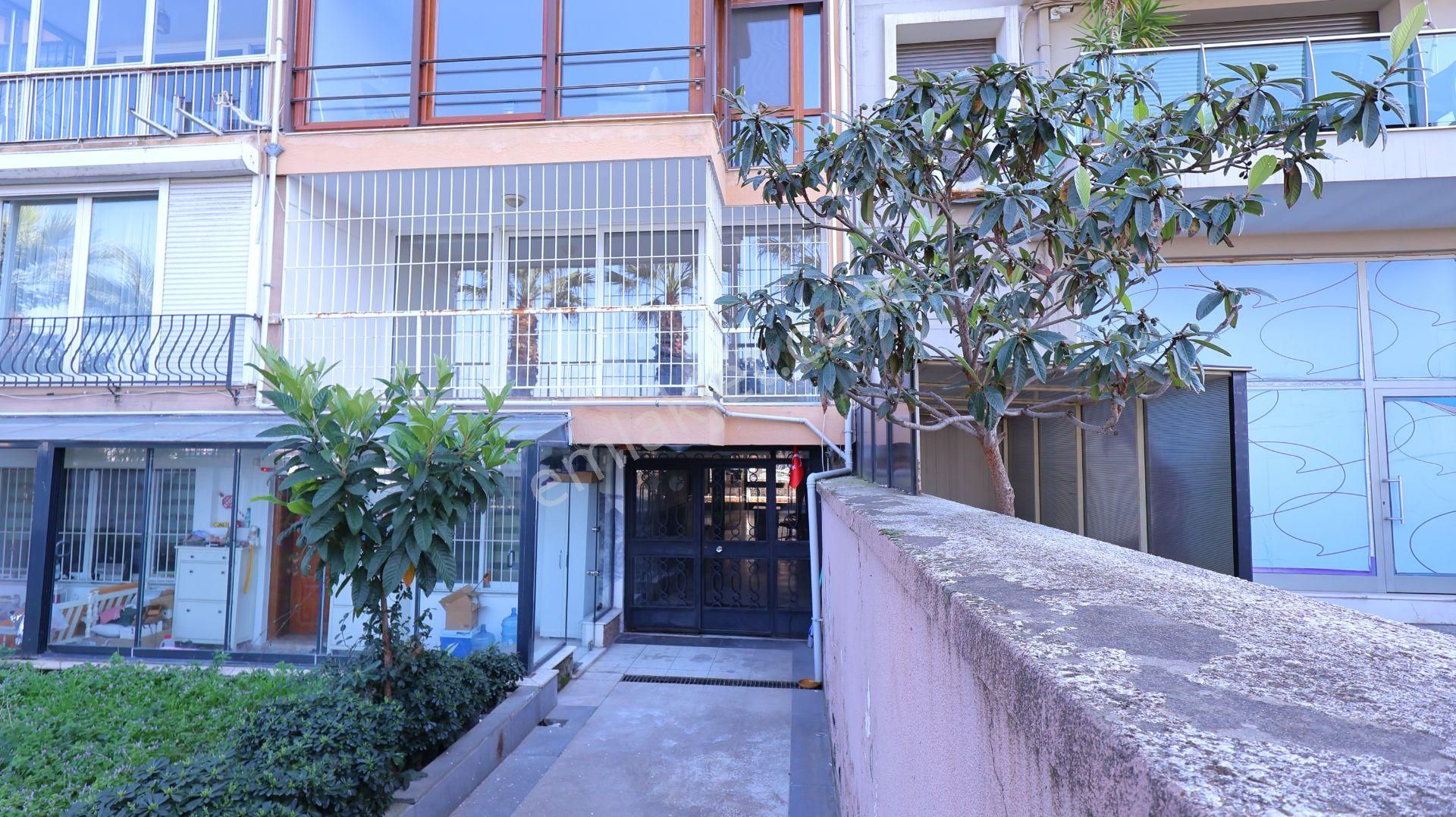 Göztepe Kiralık 3+1 Yalı Dairesi Deniz Manzaralı - Görsel 2