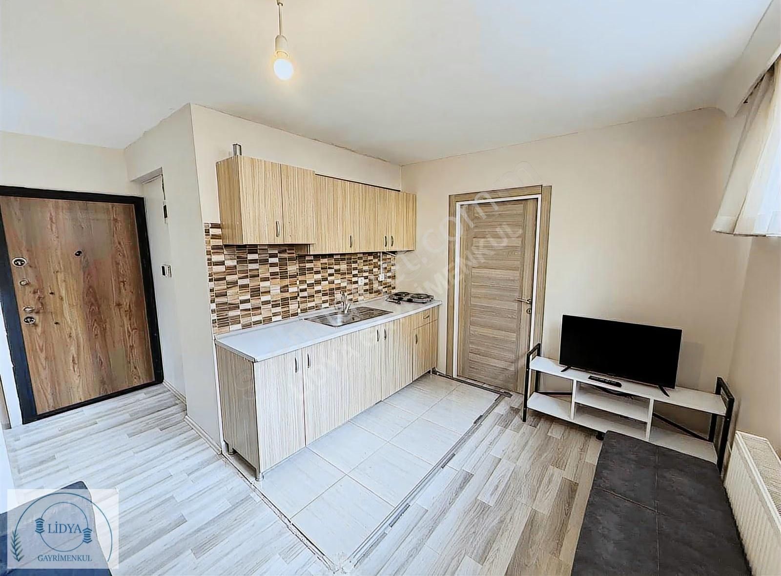 Kayışdağı Mah. Eşyalı Faturalar Dahil Kurumsal - Öğrenciye 1+1