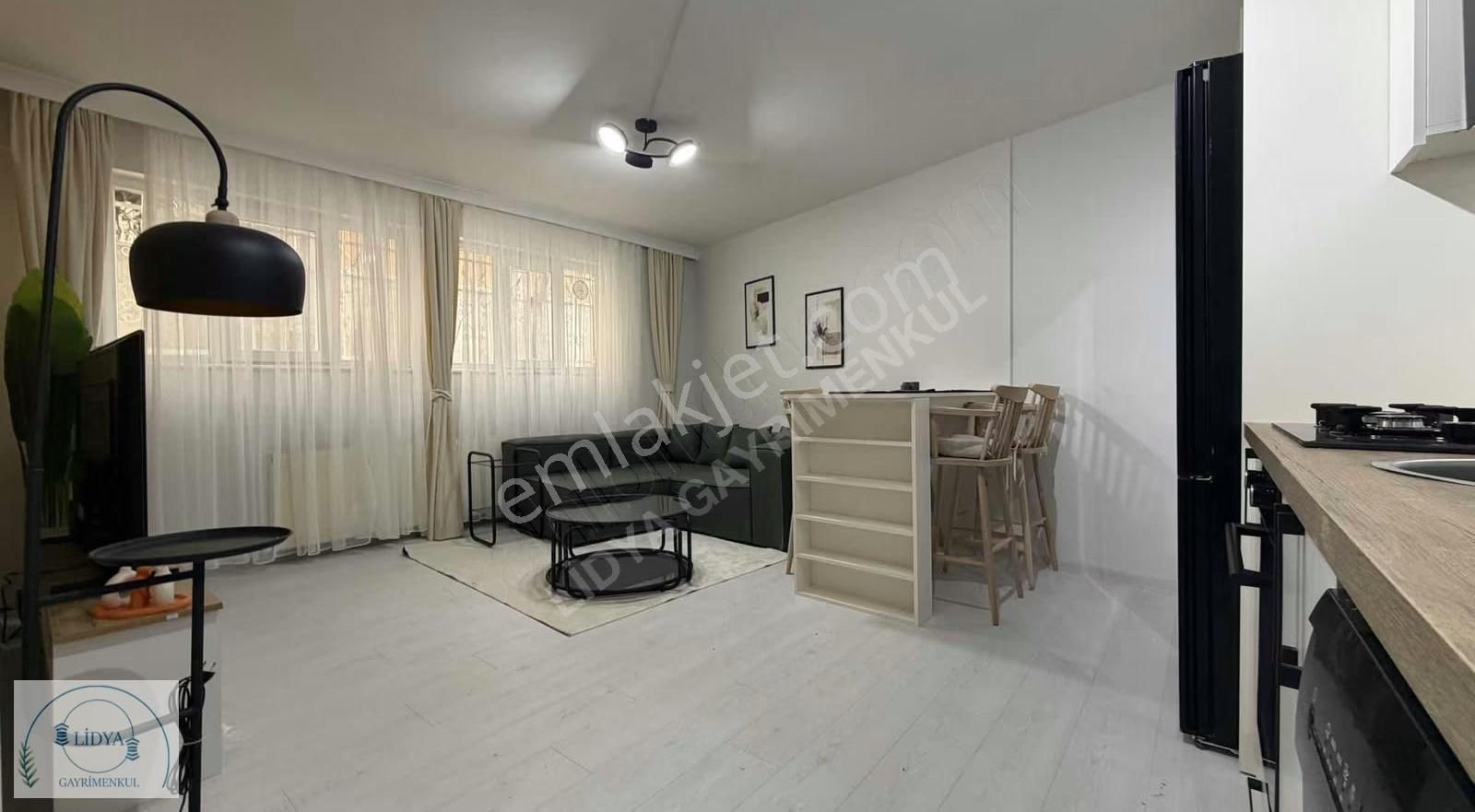 Cadde Üzeri İçi Sıfır Yapılı Sıfır Eşyalı Cok Geniş 2+1 - Görsel 35