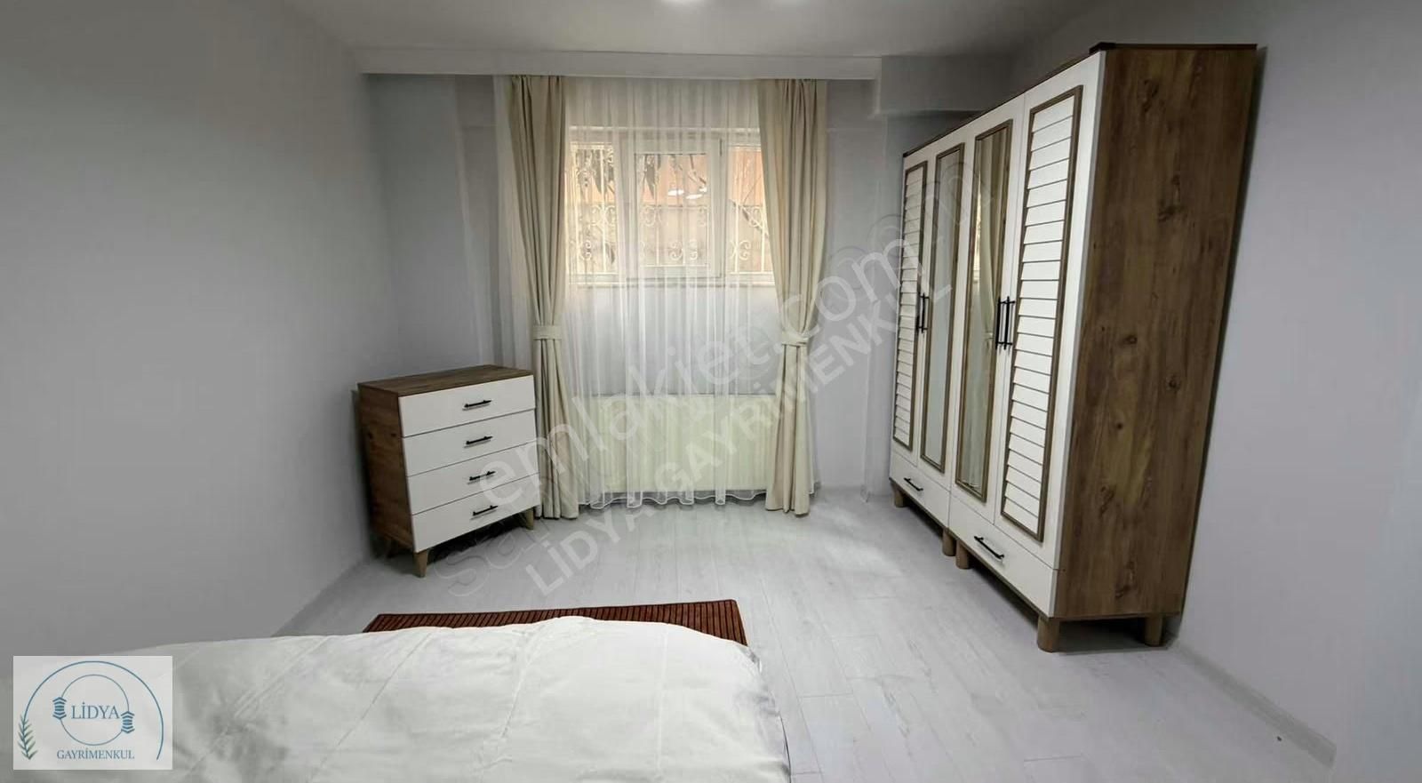 Cadde Üzeri İçi Sıfır Yapılı Sıfır Eşyalı Cok Geniş 2+1 - Görsel 14