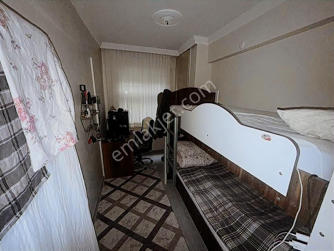 Mimar Emlak'tan Satılık 2+1 Cadde Üzerinde 2. Kat Daire - Görsel 6