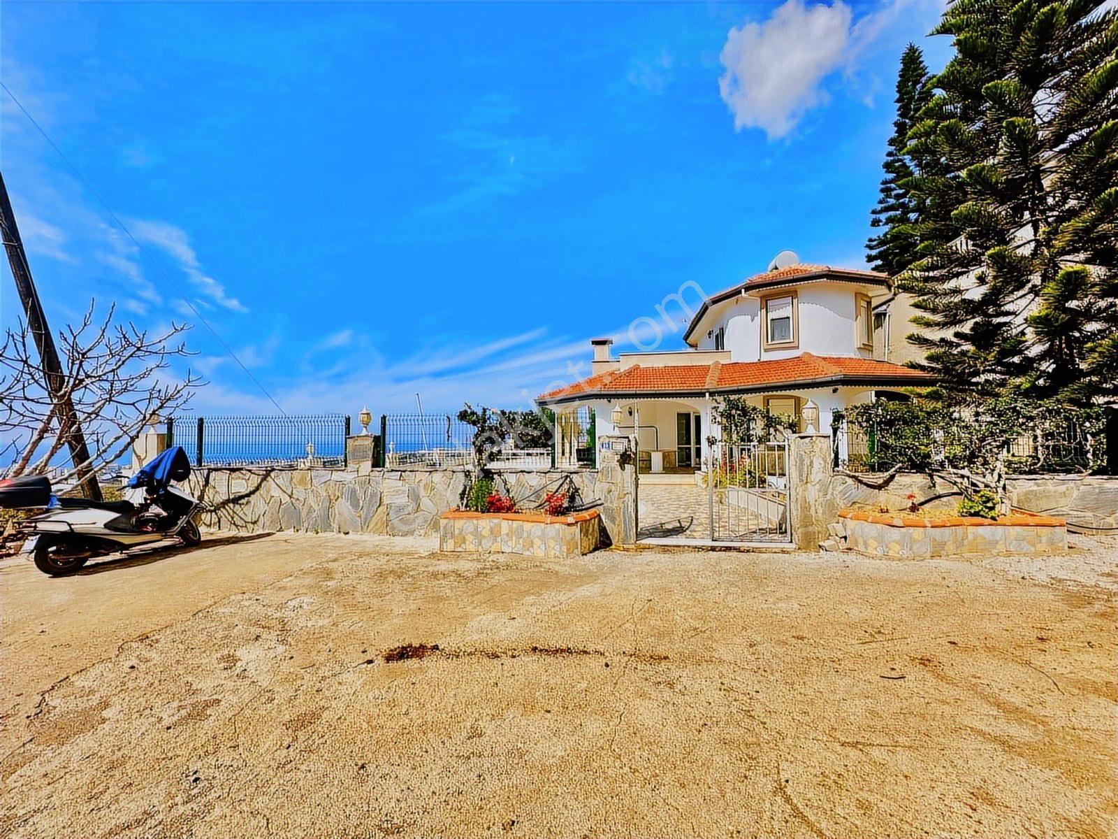 Alanya Mahmutlar 3+1 500m2 Arsada, 200m2 Müstakil Villa Havuzlu - Görsel 29