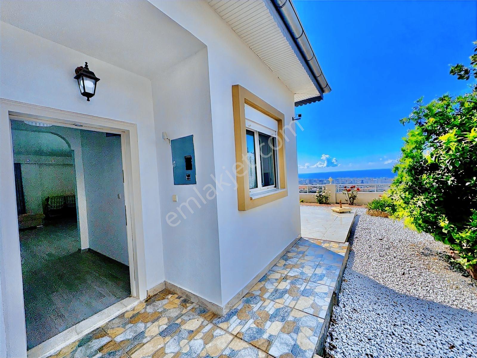 Alanya Mahmutlar 3+1 500m2 Arsada, 200m2 Müstakil Villa Havuzlu - Görsel 31