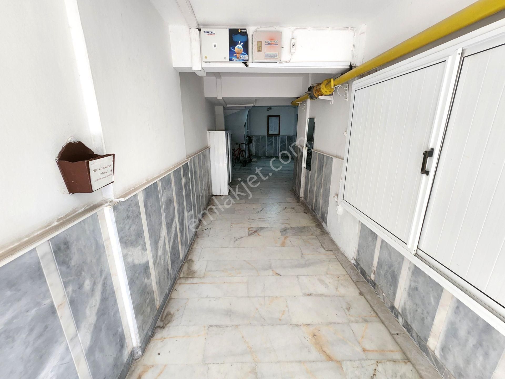 Buca Yıldız Mah., Metro Girişinde, Site İçi, 3+1, Kiralık Daire - Görsel 3