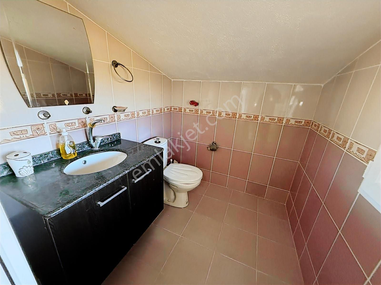 Kuşadası Davutlar 3+1 Manzaralı Yılın Son Uygun Villası Satılık - Görsel 14