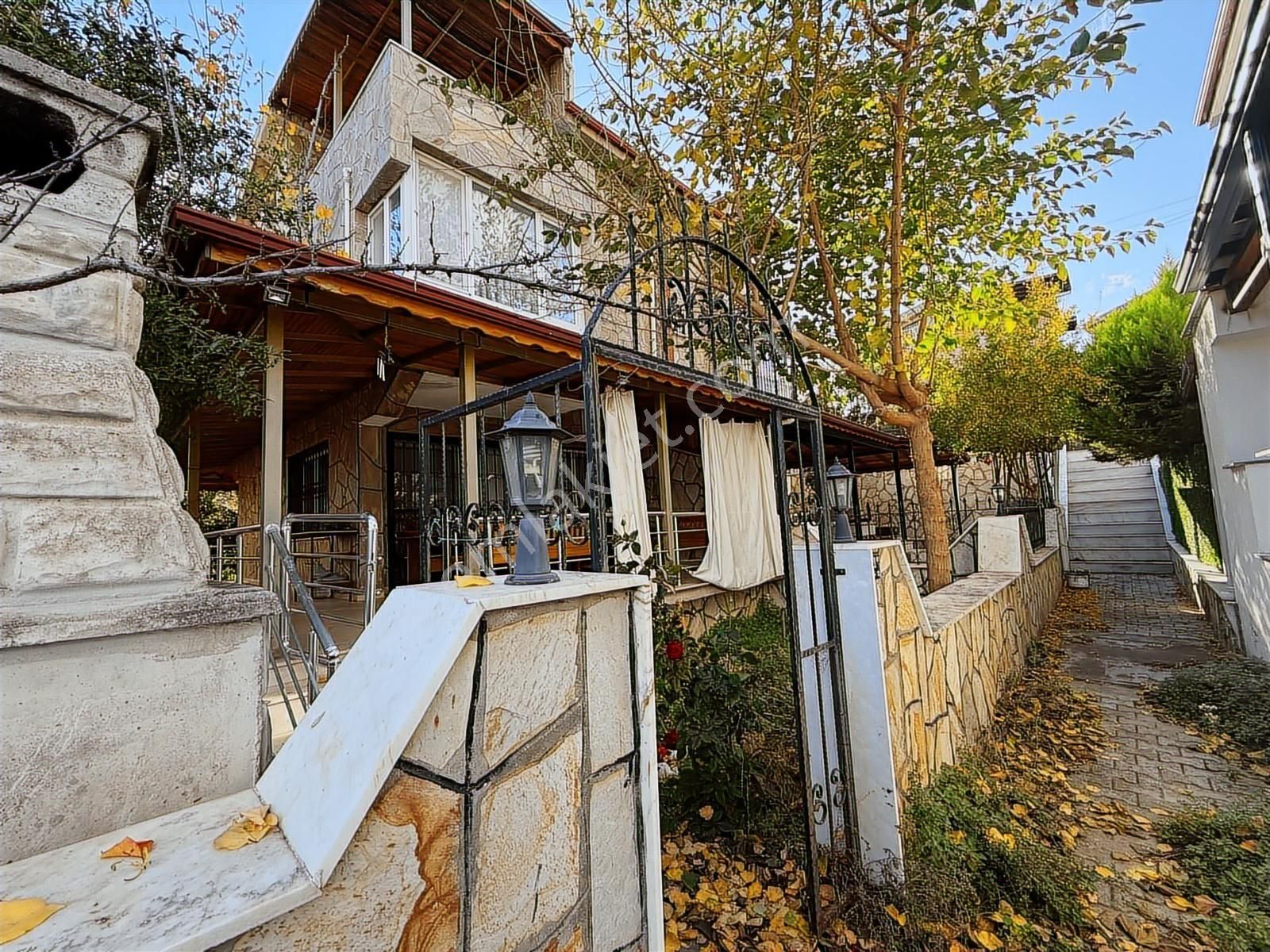 Kuşadası Davutlar 3+1 Manzaralı Yılın Son Uygun Villası Satılık - Görsel 2