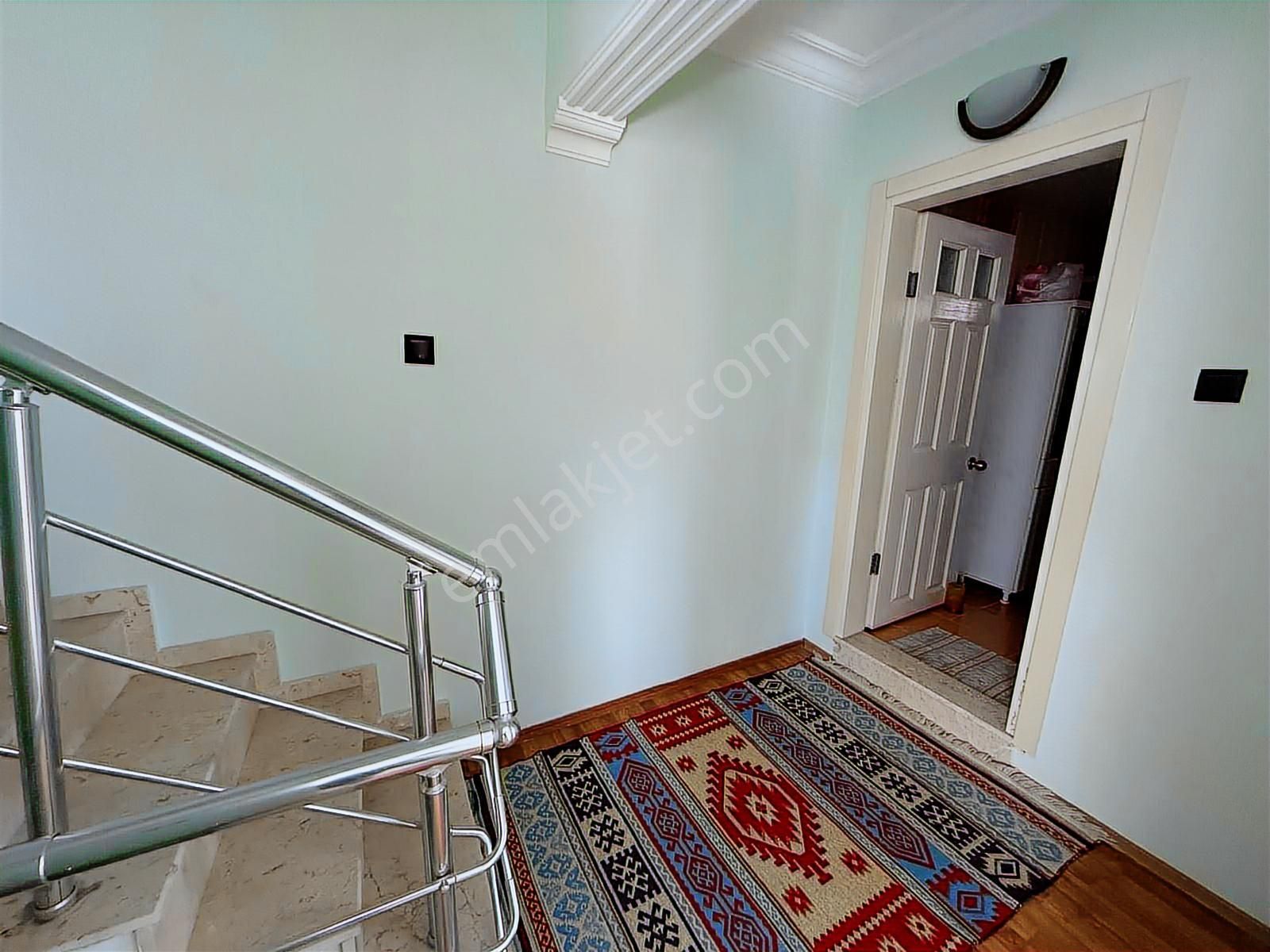 Kuşadası Davutlar 3+1 Manzaralı Yılın Son Uygun Villası Satılık - Görsel 34