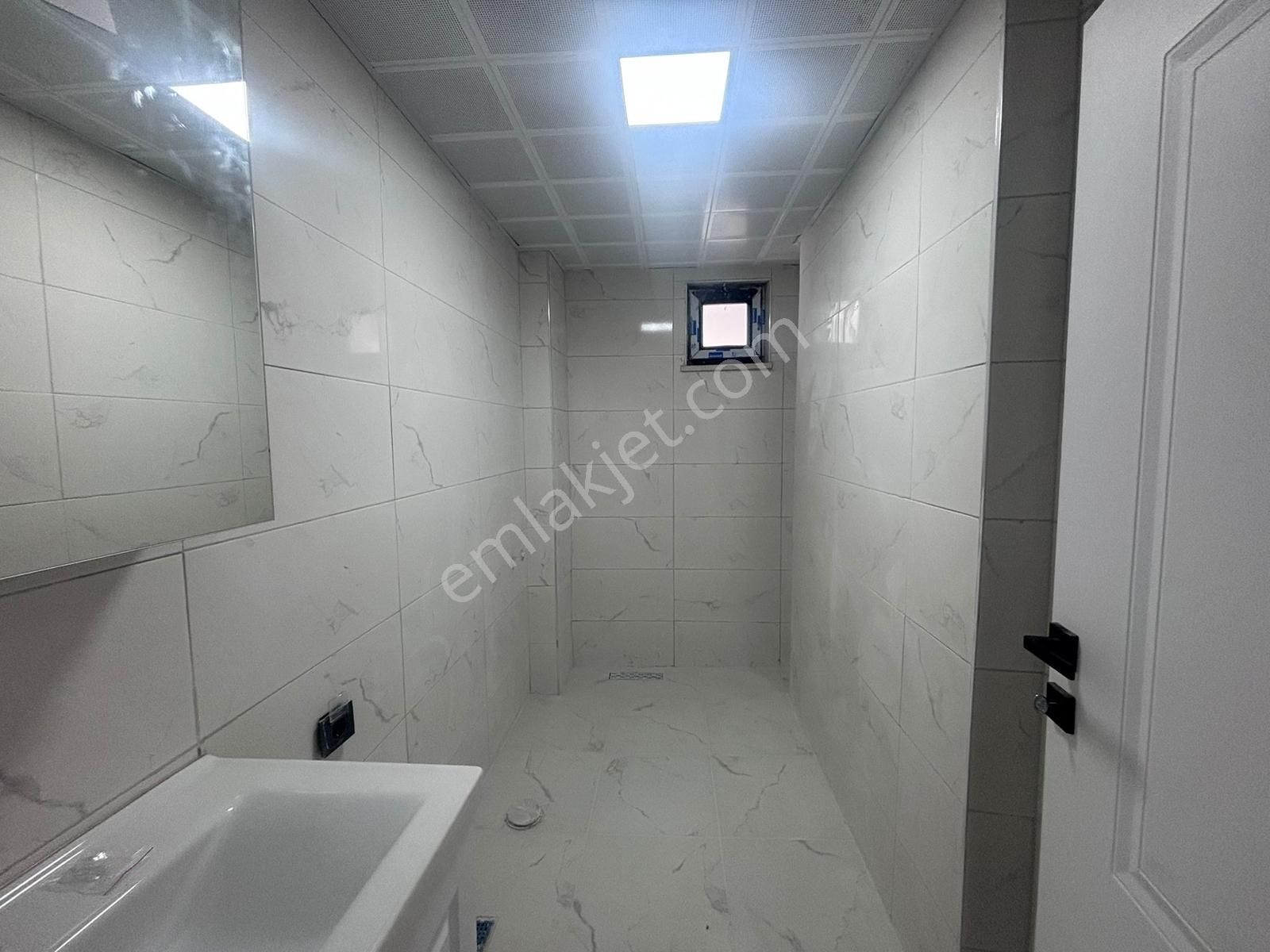 Fa Özbir'den Servis Güzergahı 1+1 Ön Cephe Daire - Görsel 33