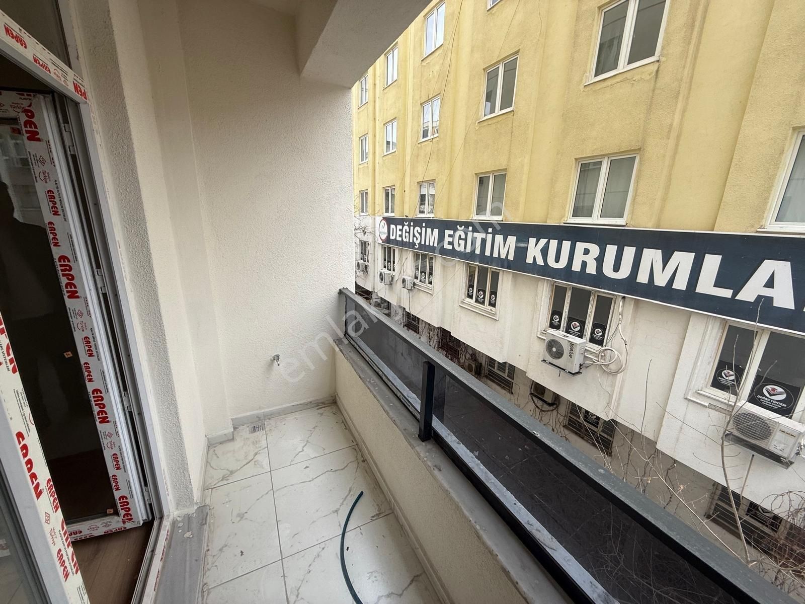 Ofis Kasaplar Durağı 2.parselde Sıfır 2+1 Satılık Daire - Görsel 8