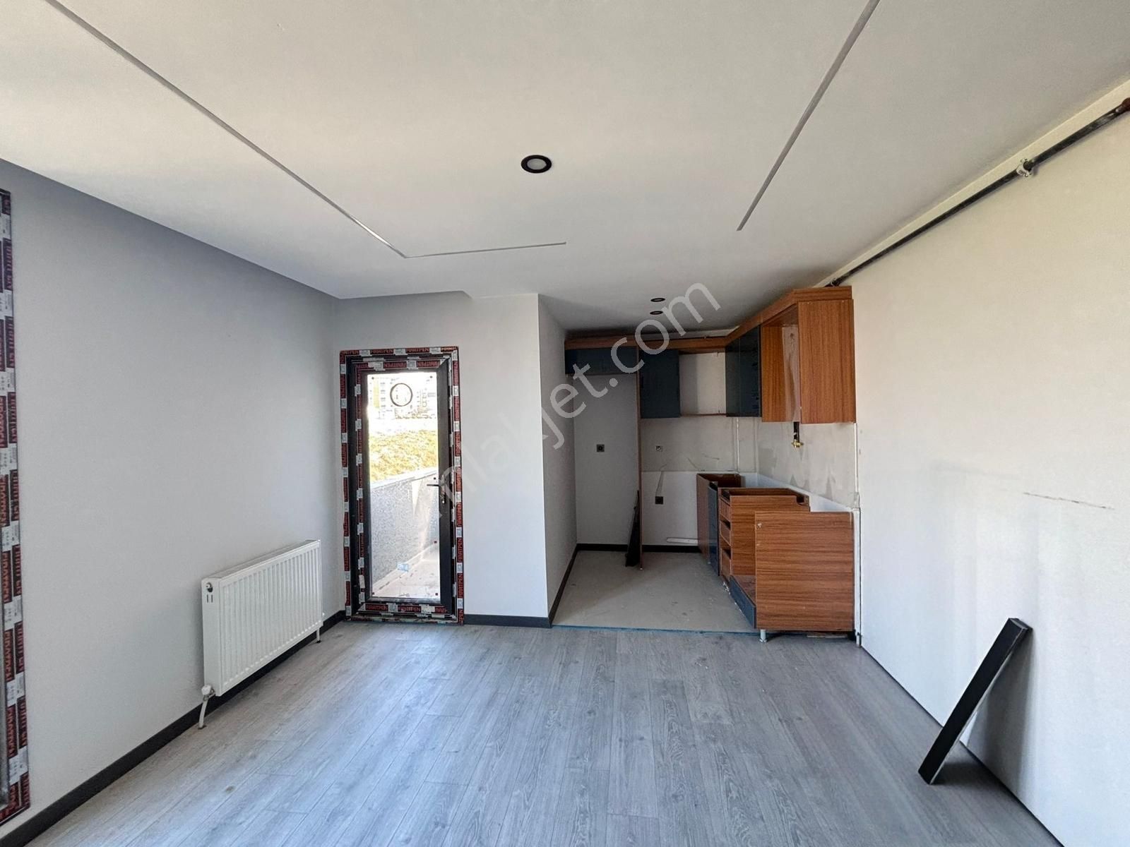 Fa Özbir'den Hastane Bölgesinde 1+1 Ara Kat Daire - Görsel 24