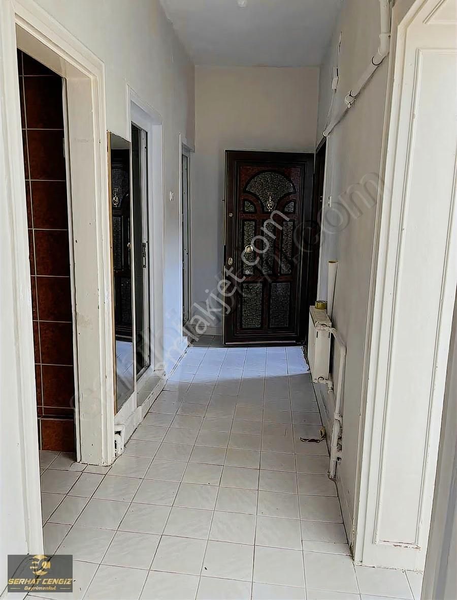 Karşıyakada Metroya Yürüyüş Mesafesinde 1.kat - Görsel 14