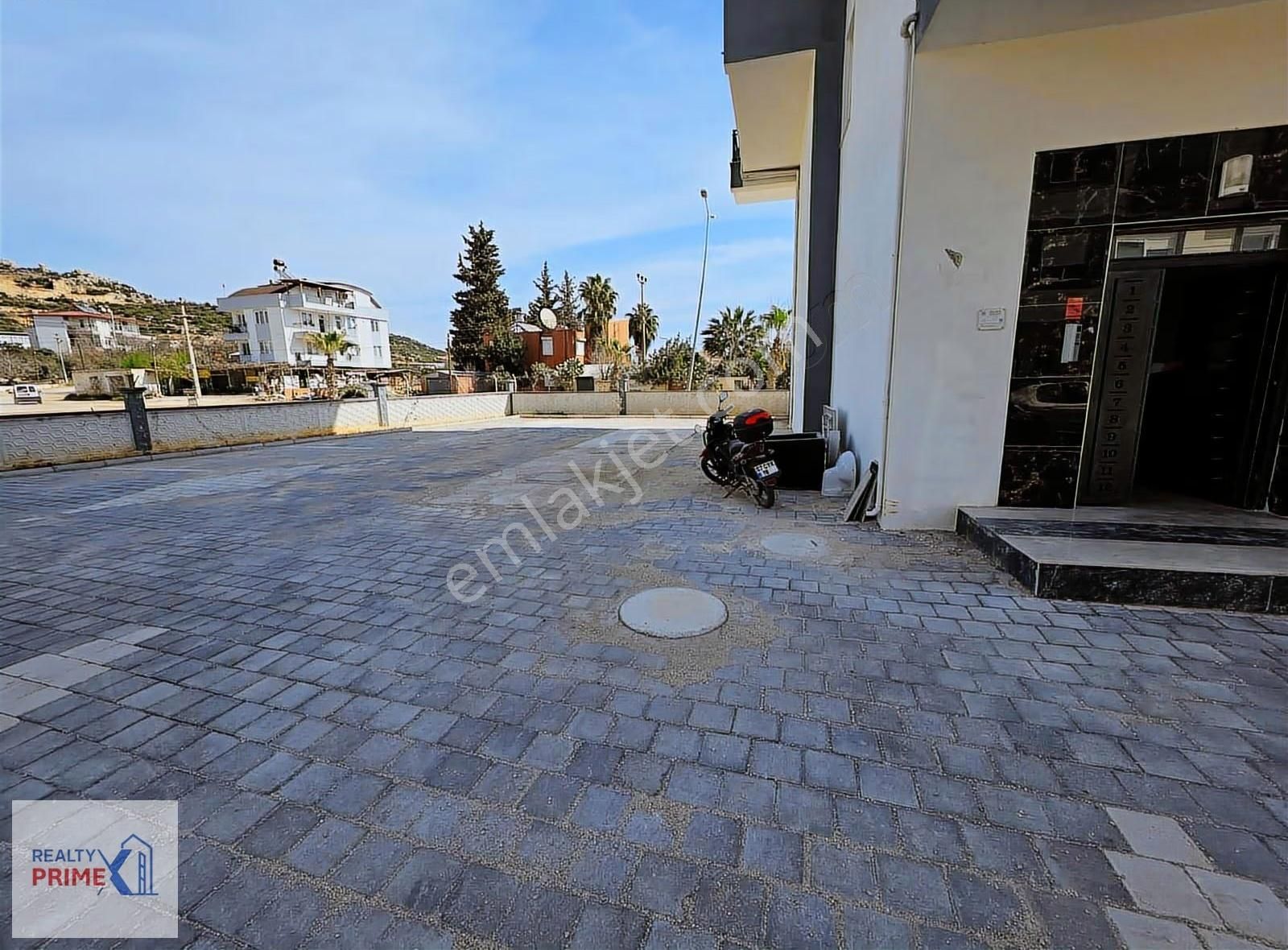 Varsak'da ! 3+1 130 M2 Asansörlü Ebeveyn Banyolu Sıfır Daire ! - Görsel 12
