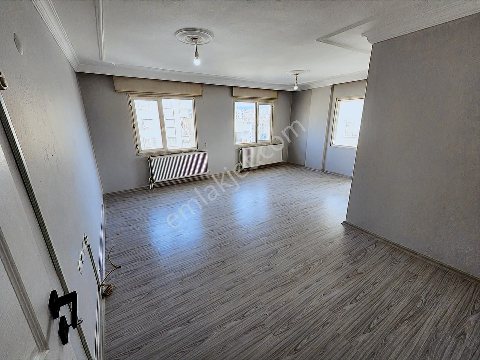 Buca Yıldız Mah., Metro Girişinde, Site İçi, 3+1, Kiralık Daire - Görsel 10