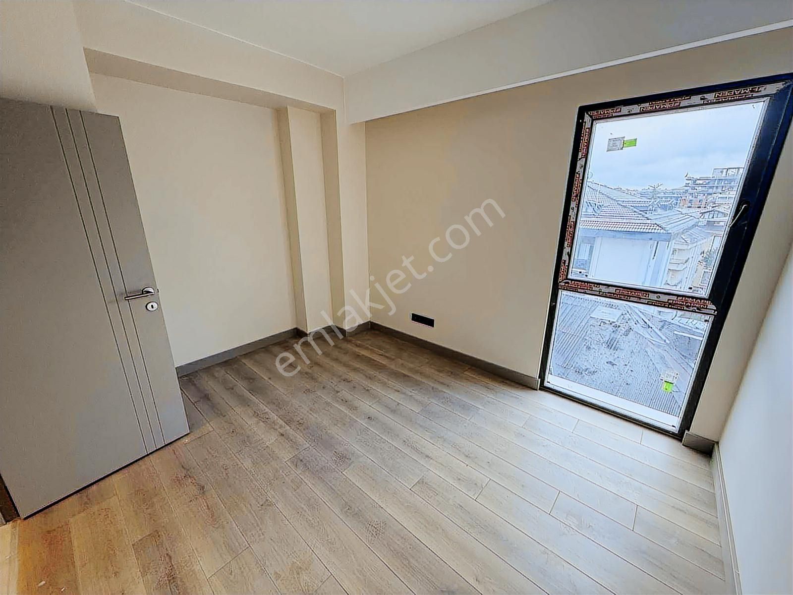 Bahçelievler Mah. 2+1/90 M2 Cadde Üzeri Sıfır Daire 4..kat - Görsel 13