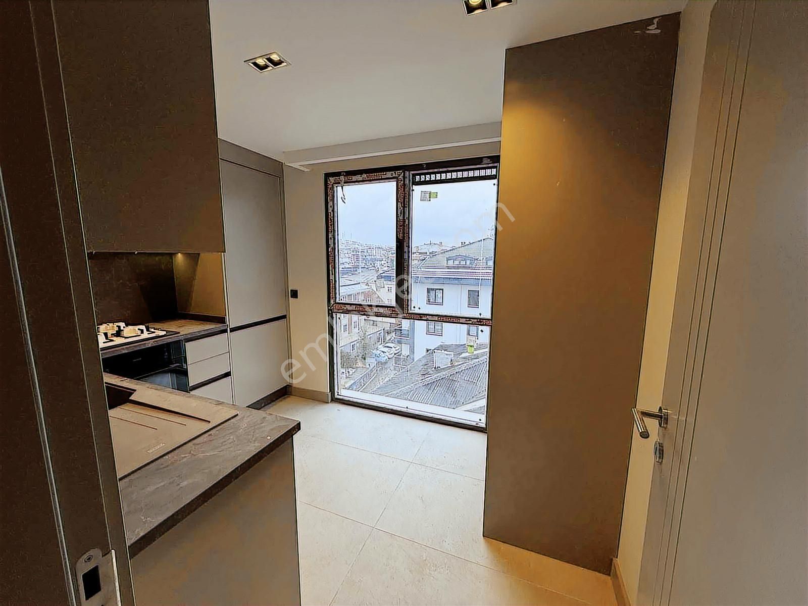 Bahçelievler Mah. 2+1/90 M2 Cadde Üzeri Sıfır Daire 4..kat - Görsel 20