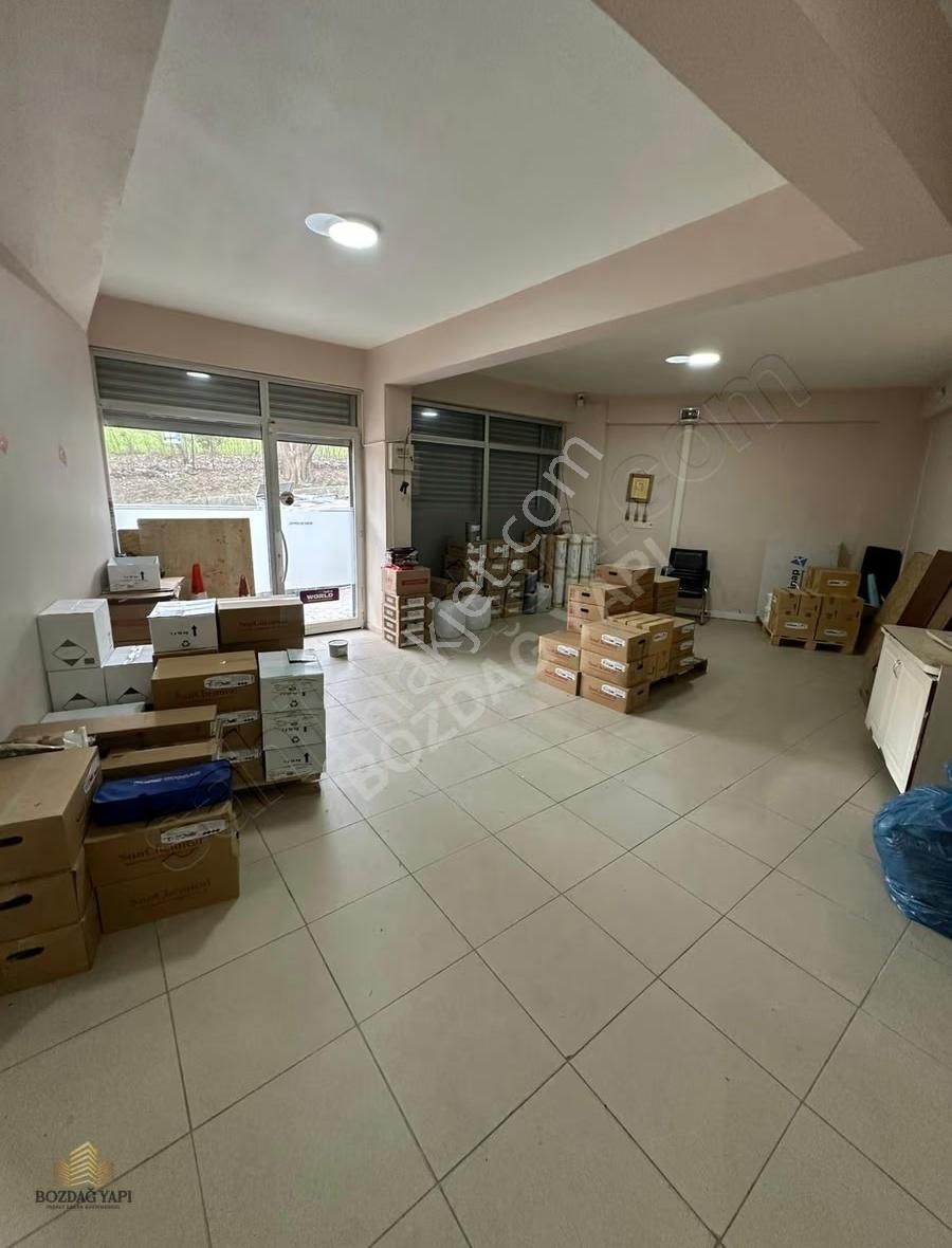 Mahmutbey Metro Yakını Kiralık Dükkan 80m² - Görsel 8
