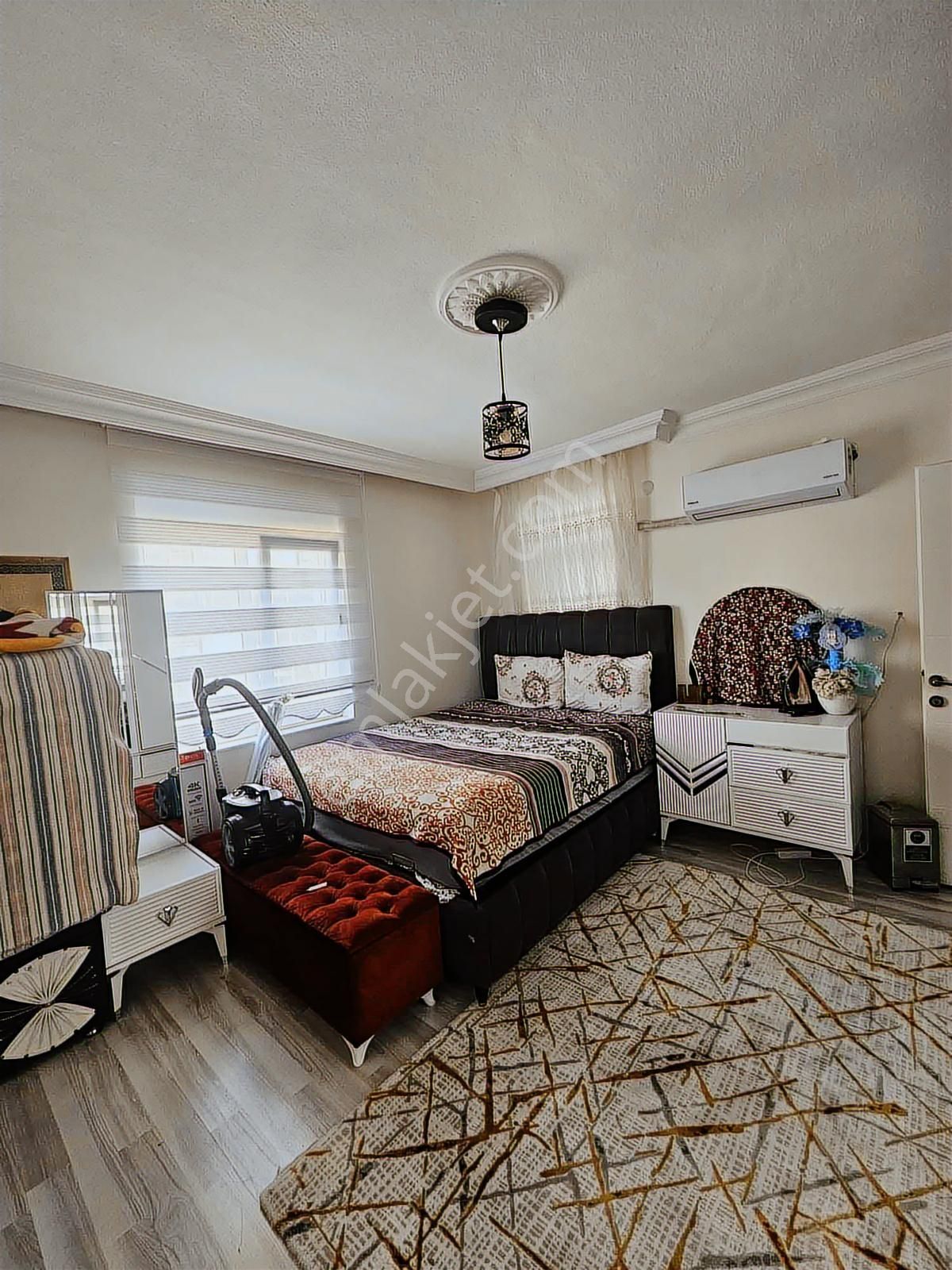 Kuzeyyaka Mah Cam Balkonlu Tramvaya 200 Metre 115 M2 2+1 - Görsel 8