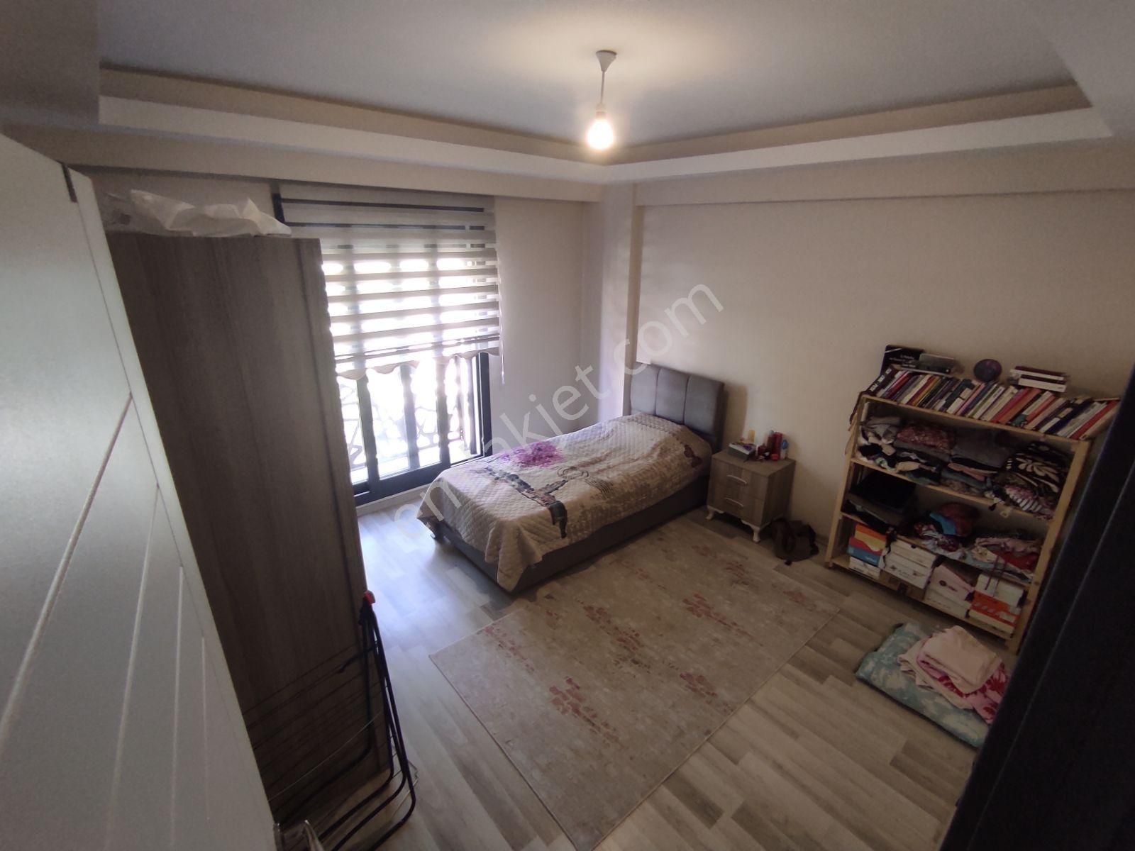 Egekent İzbana Ve Katip Çelebi Üniversite Yakın 2+1 Eşyalı Daire - Görsel 11