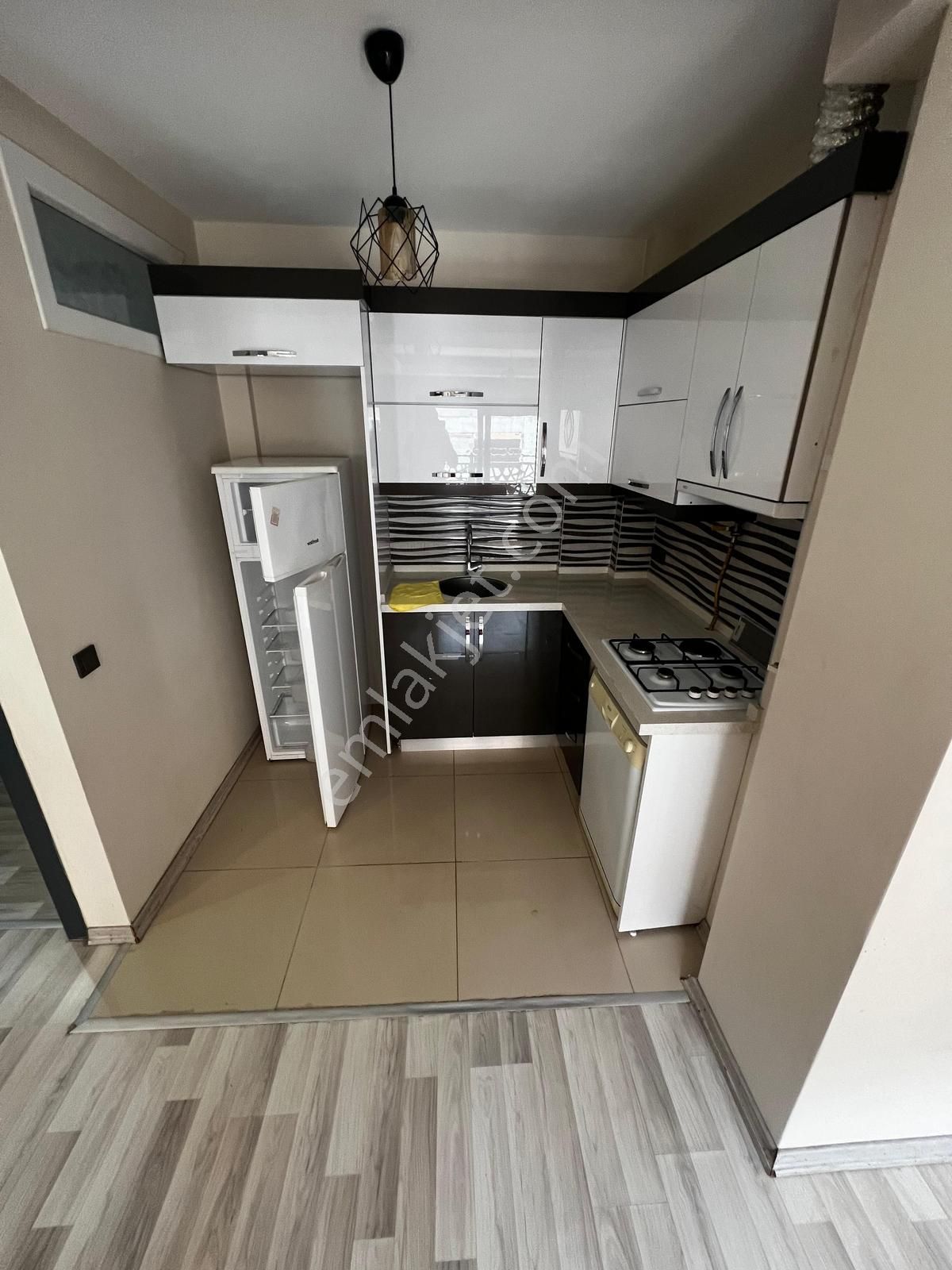 Egekent İzbana Ve Katip Çelebi Üniversite Yakın 2+1 Eşyalı Daire - Görsel 2