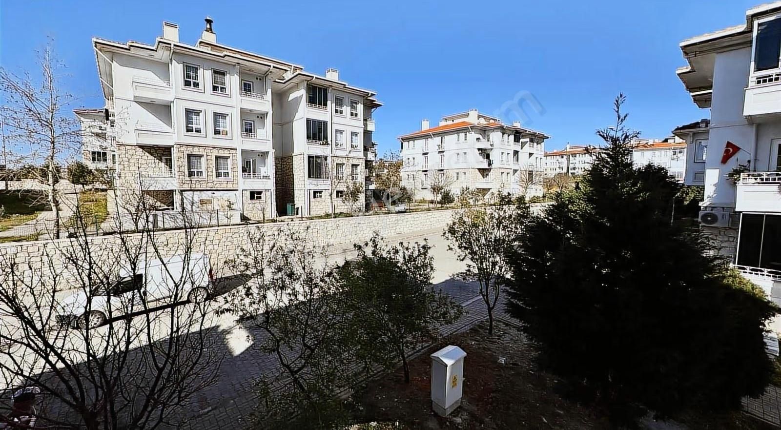 Better Call Us'da Toki'de Satılık 2+1 Ara Kat Daire - Görsel 15