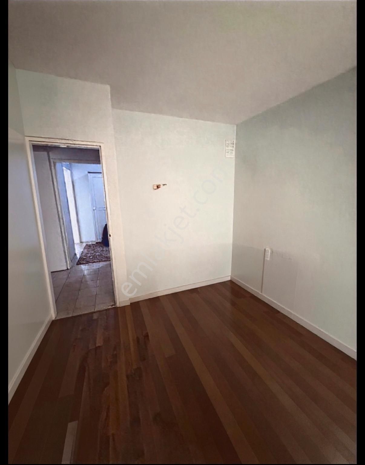 Thy Yeşil Bloklar Merkezi Konumlu Cadde Cephe 3+1 Satılık Daire - Görsel 6