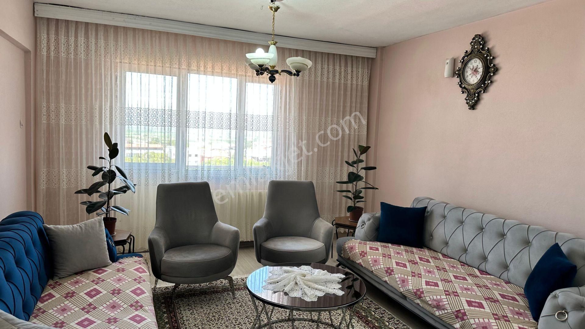 Kınık Merkez De 3+1 Satılık Fırsat Daıre - Görsel 34