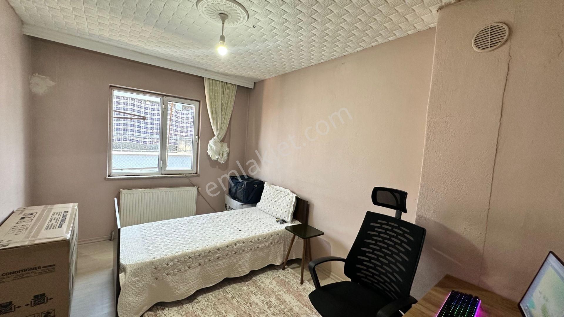 Kınık Merkez De 3+1 Satılık Fırsat Daıre - Görsel 22