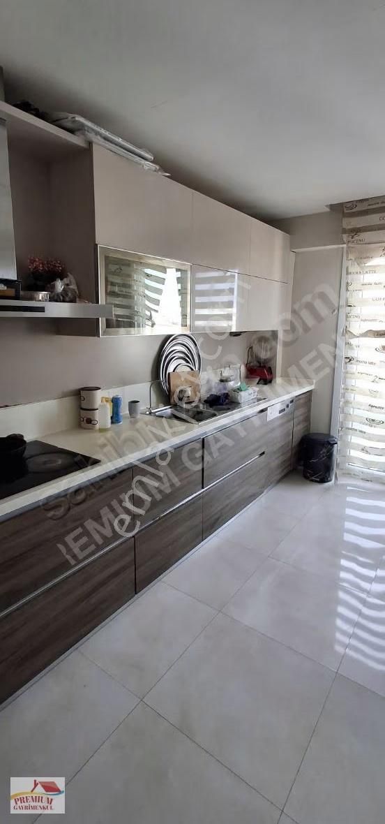 Cennet Koru Sitesinde Fuul Göl Manzaralı 4+1 Daire - Görsel 10