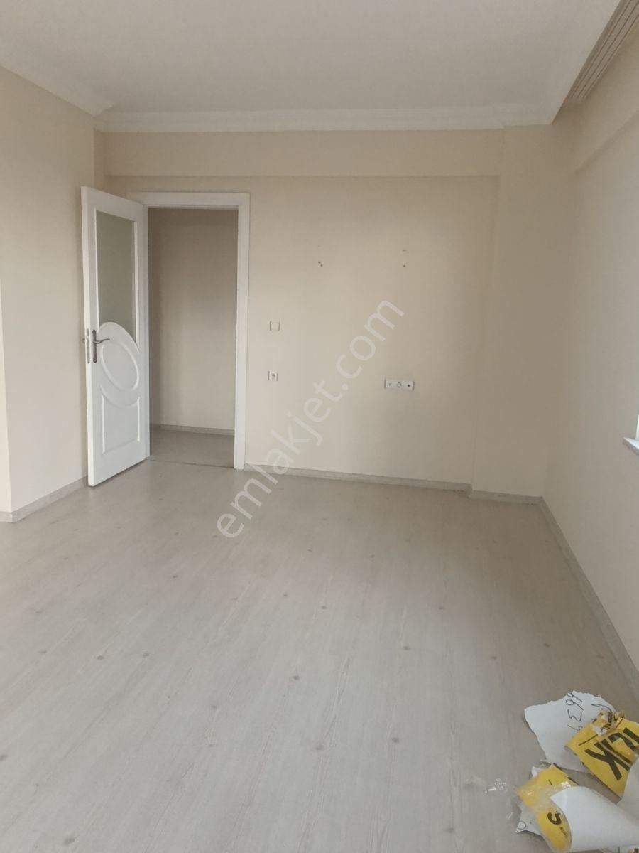 Kiralık 3+1 Süper Konumda - Görsel 13