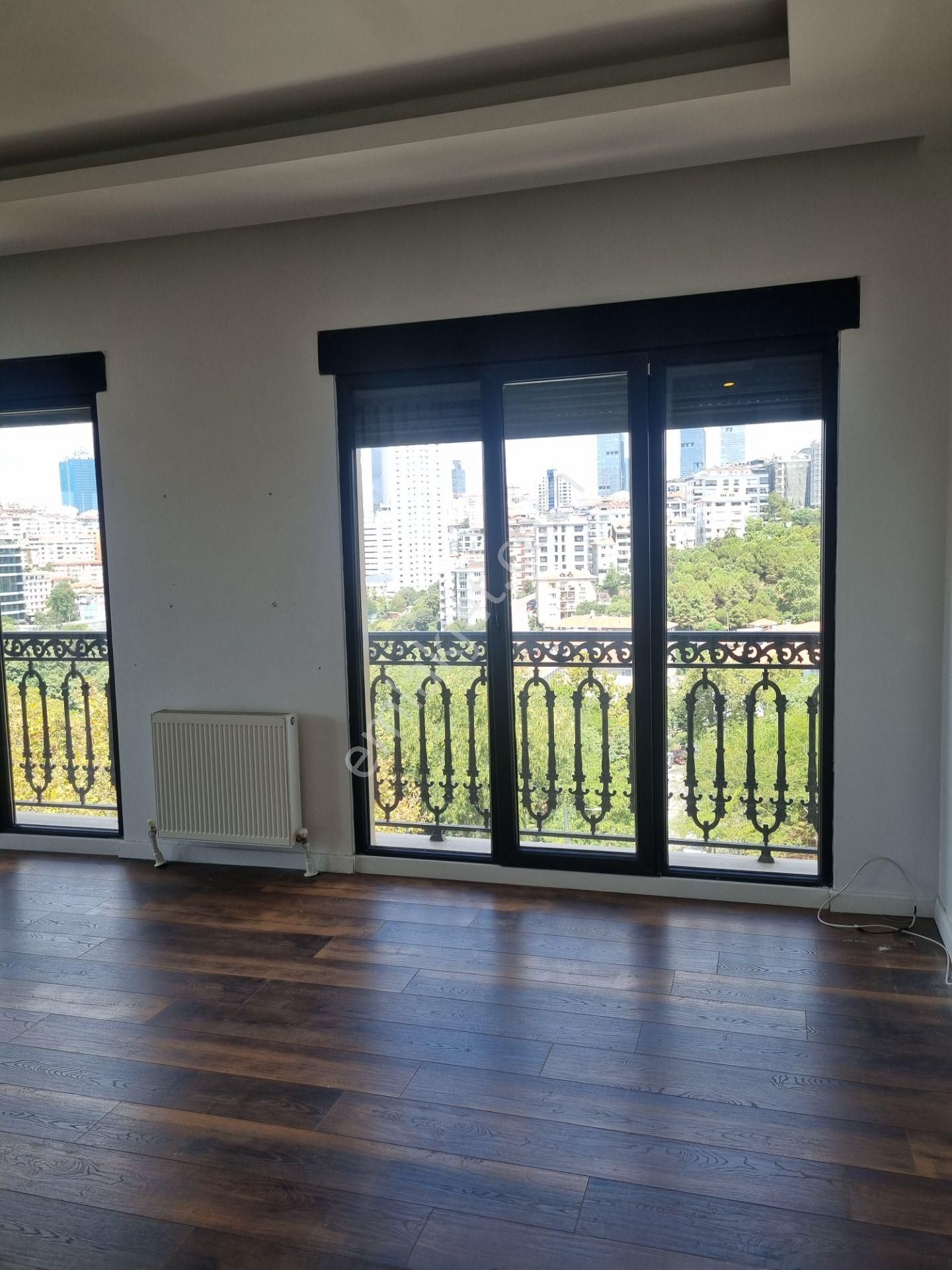 Ihlamur Yıldız Caddesinde Yeni Bina Teraslı 4+1 Kiralık Dubleks - Görsel 33